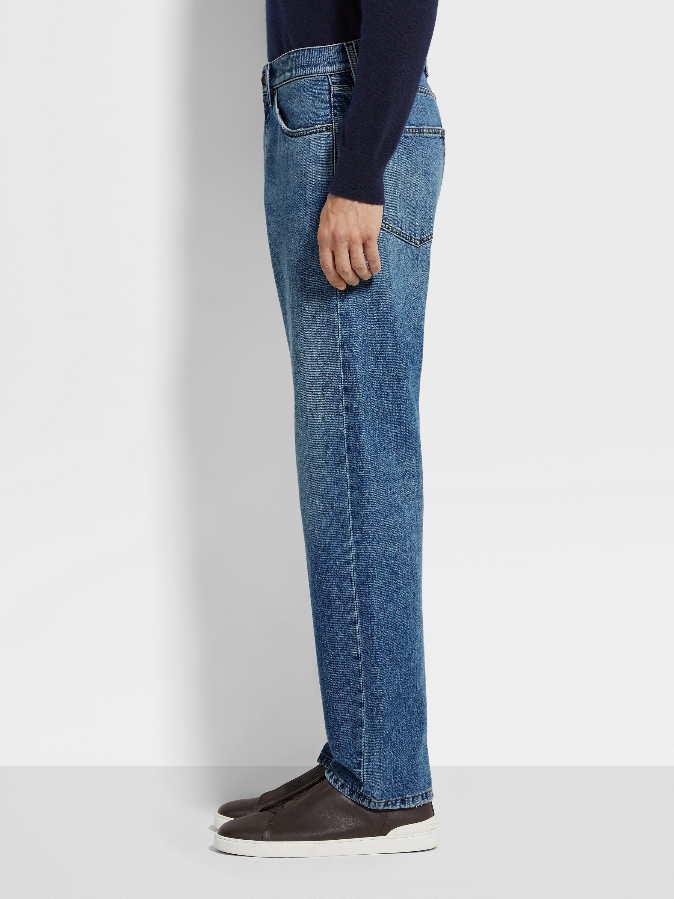 Roccia Jeans aus Baumwolle mit Stone-Washed-Effekt in Blau Detailfoto #3 des Produkts