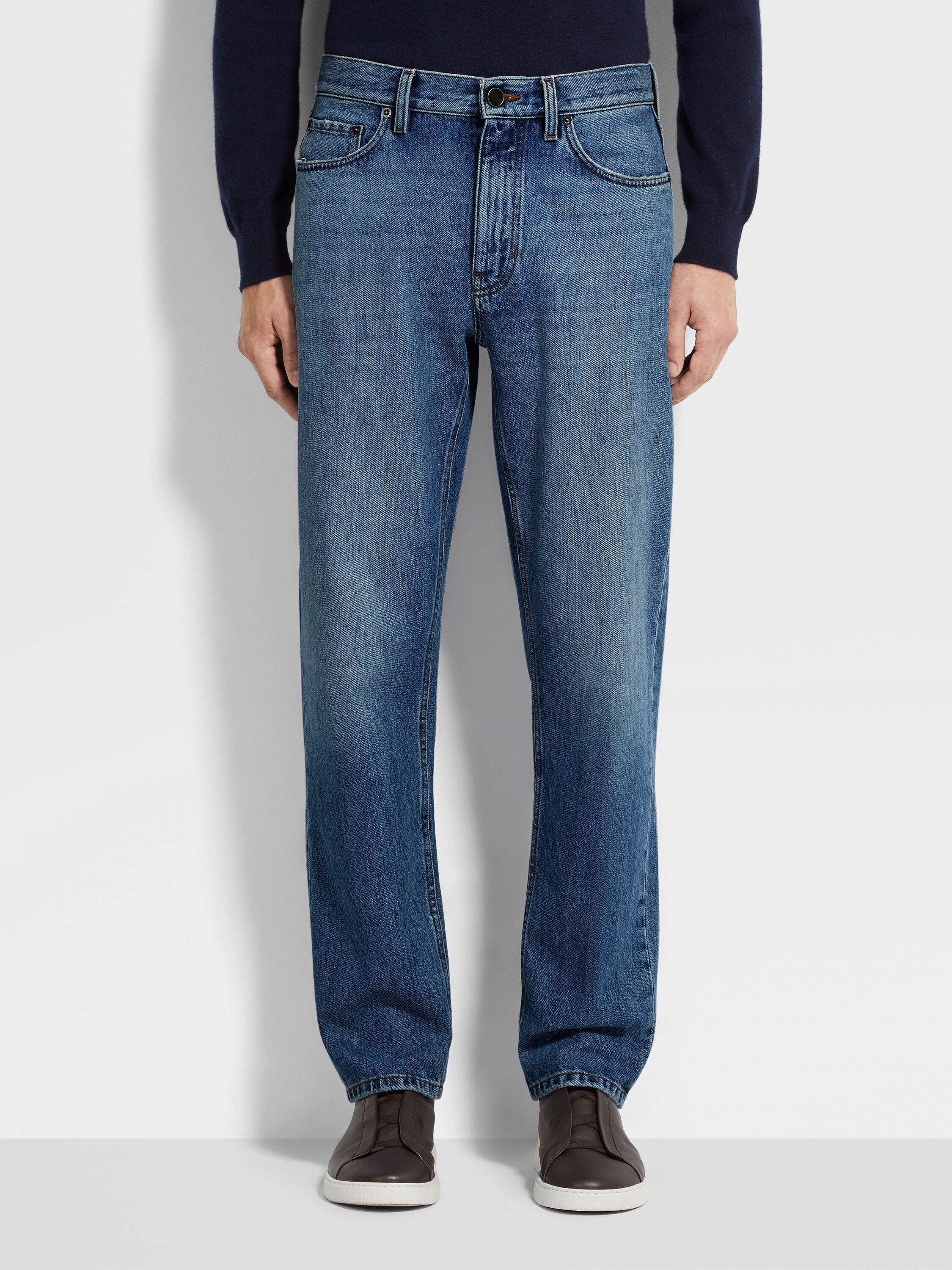 Roccia Jeans aus Baumwolle mit Stone-Washed-Effekt in Blau Detailfoto #4 des Produkts