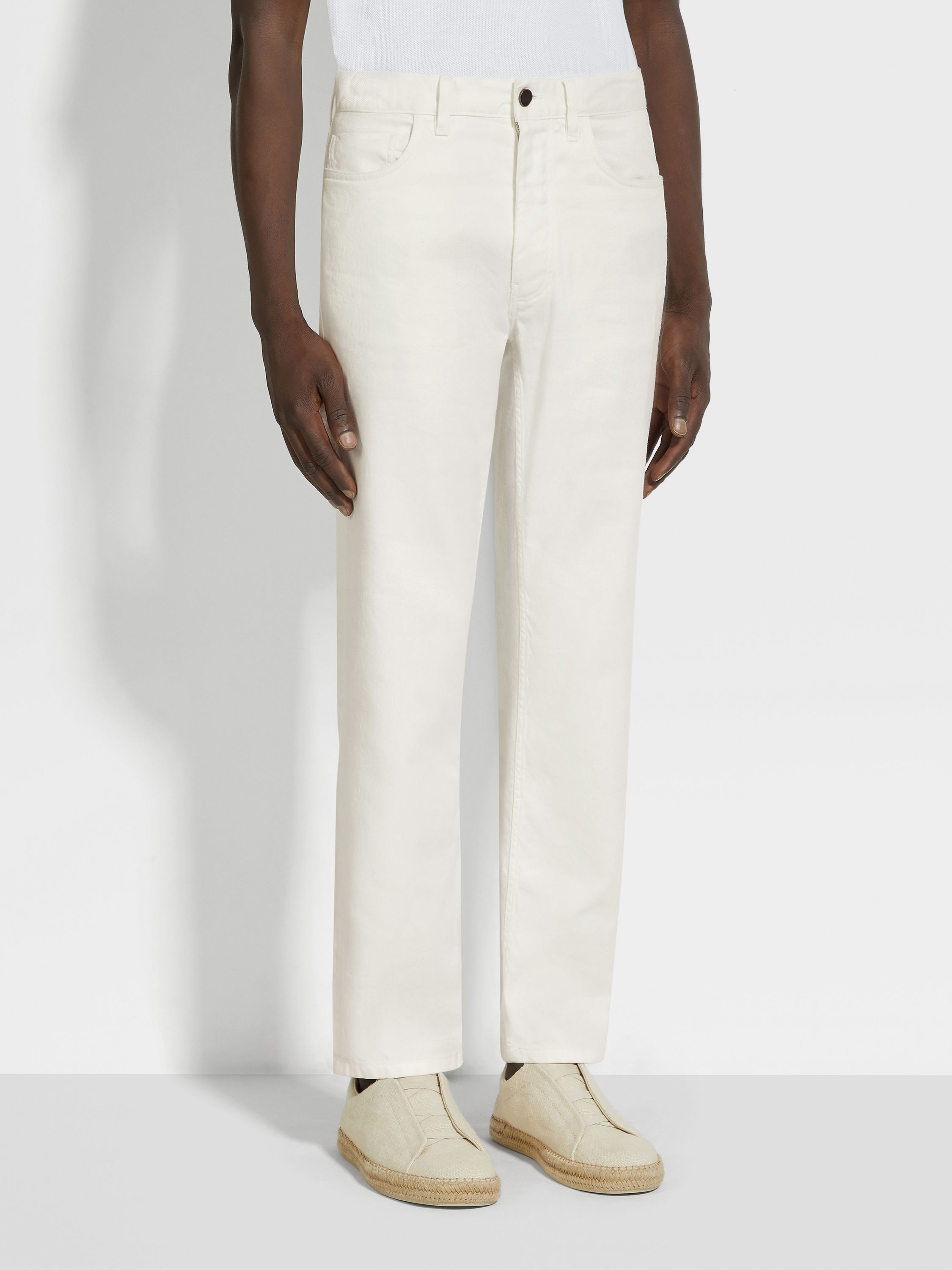 White Stretch Cotton and Linen Roccia Jeans Product detail photo #3