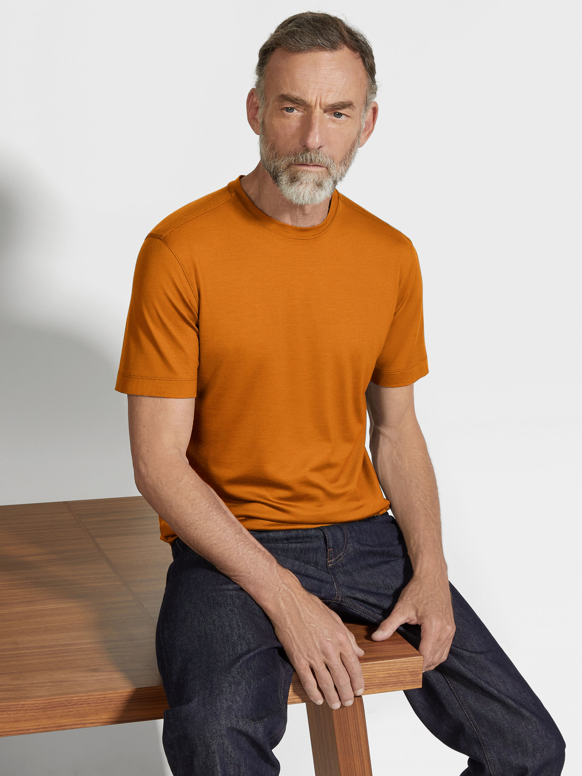 Ochre Vellus Aureum T-shirt Product detail photo #2