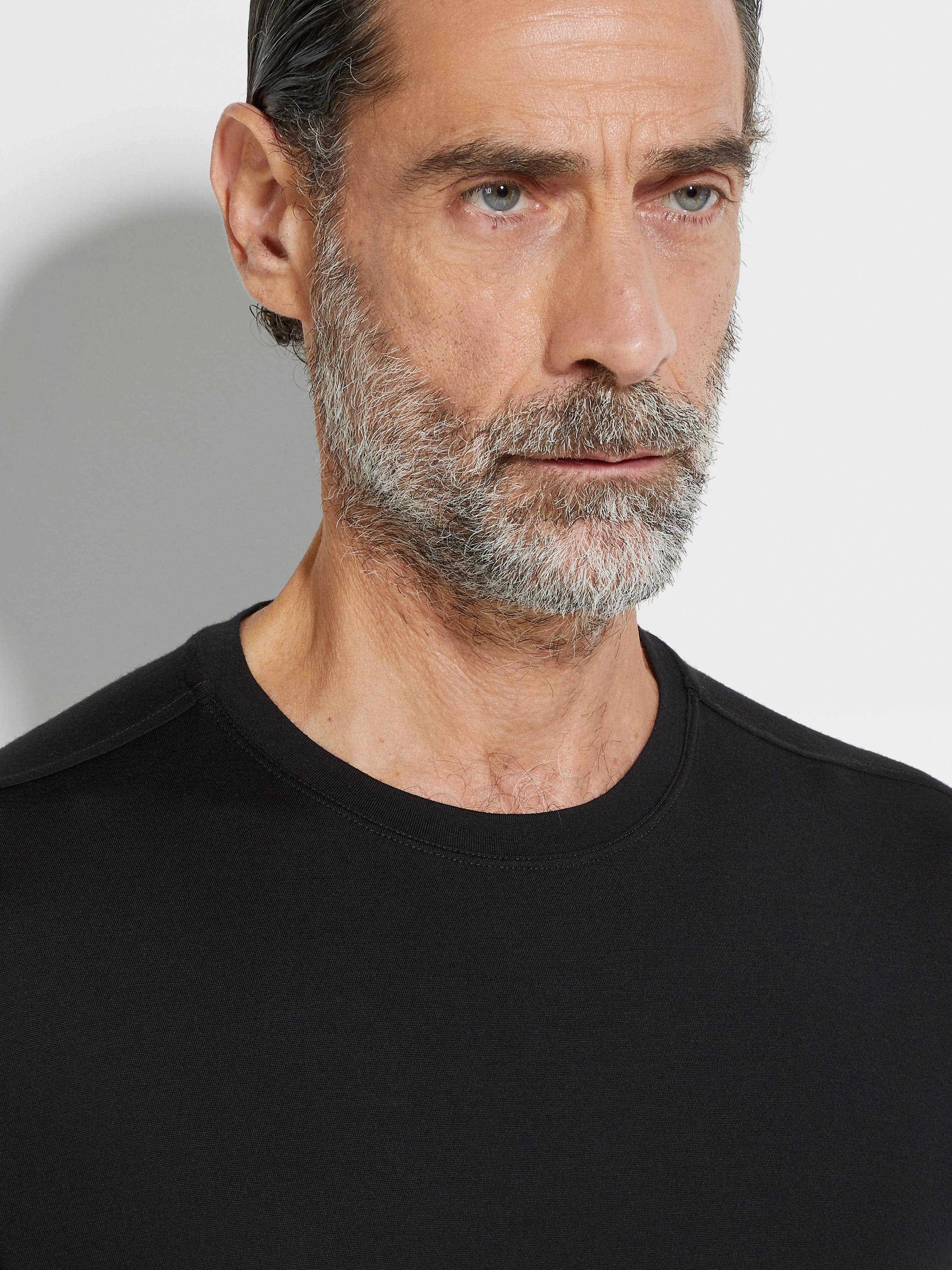 Black Vellus Aureum T-shirt Product detail photo #1