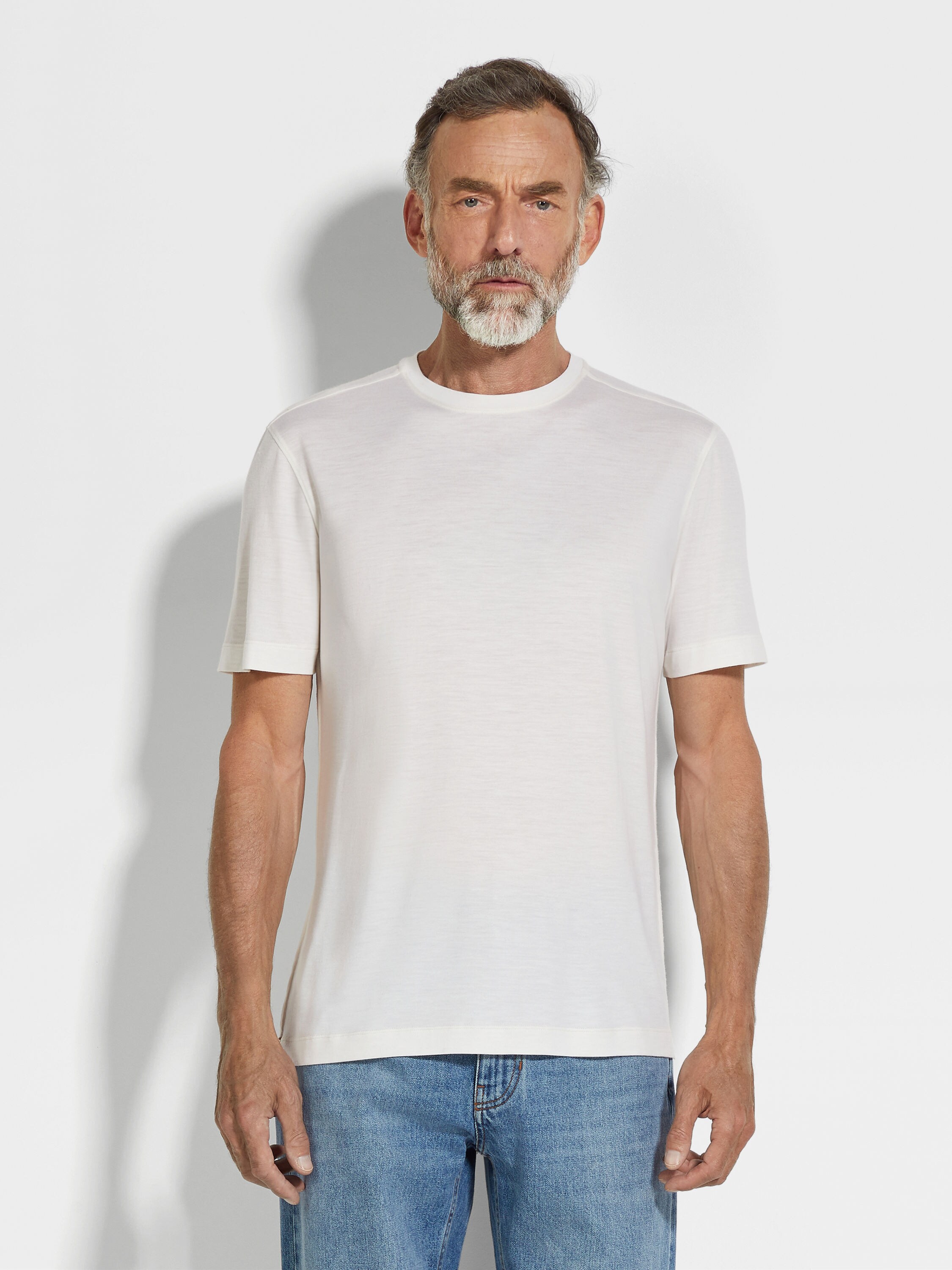 White Vellus Aureum T-shirt Product detail photo #3