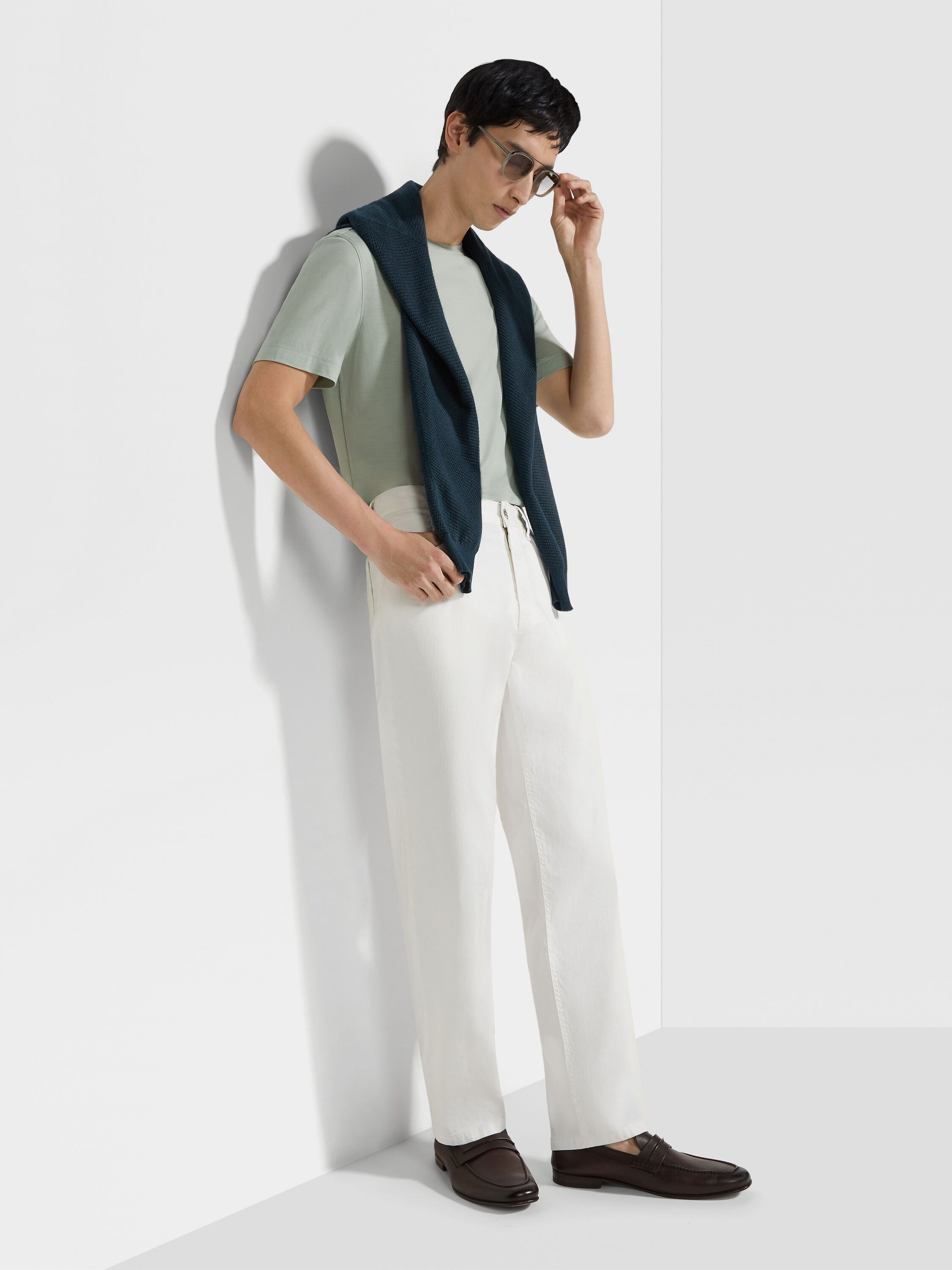 Light Sage Green Vellus Aureum T-shirt Product detail photo #2