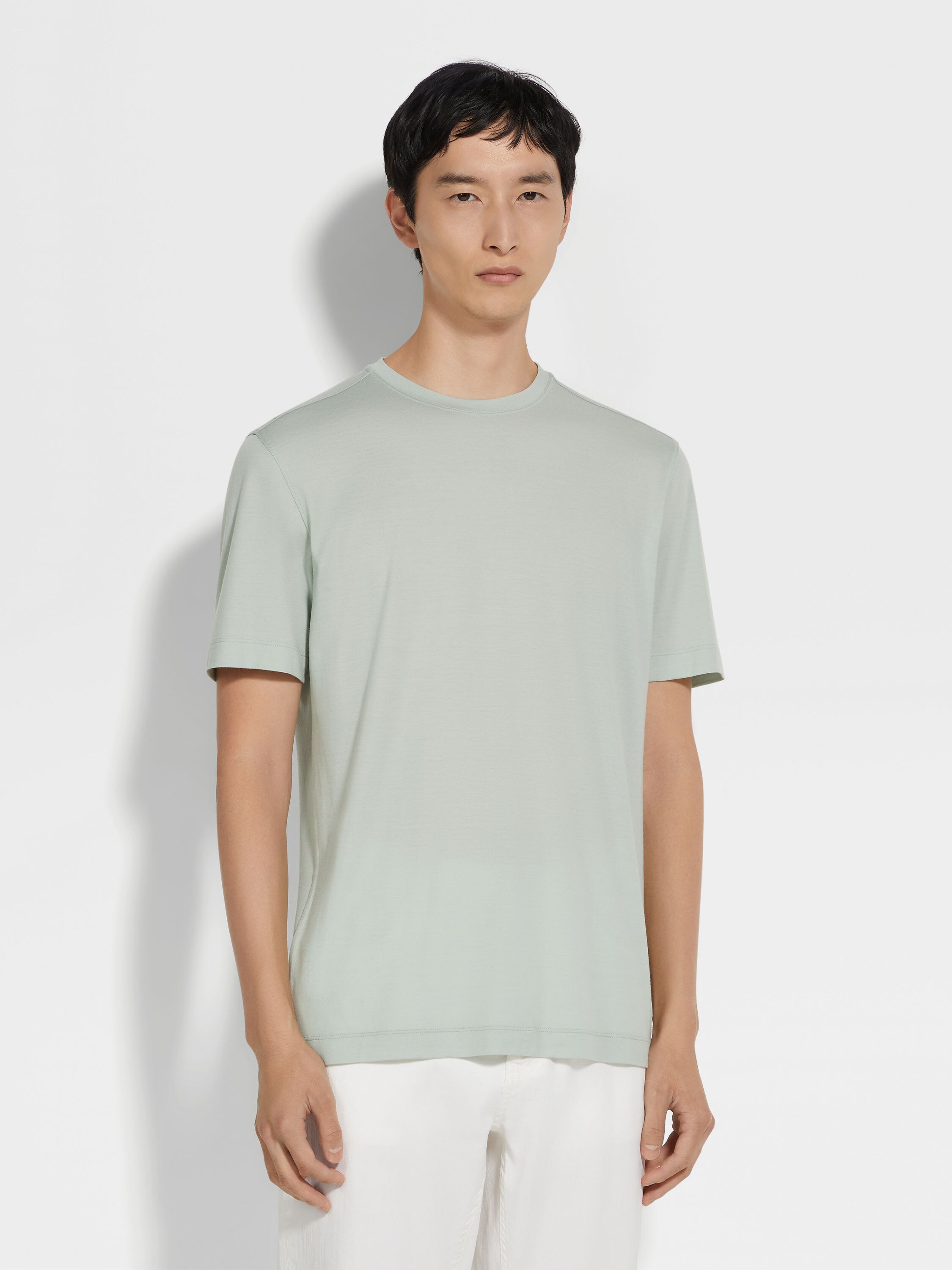 Light Sage Green Vellus Aureum T-shirt Product detail photo #3