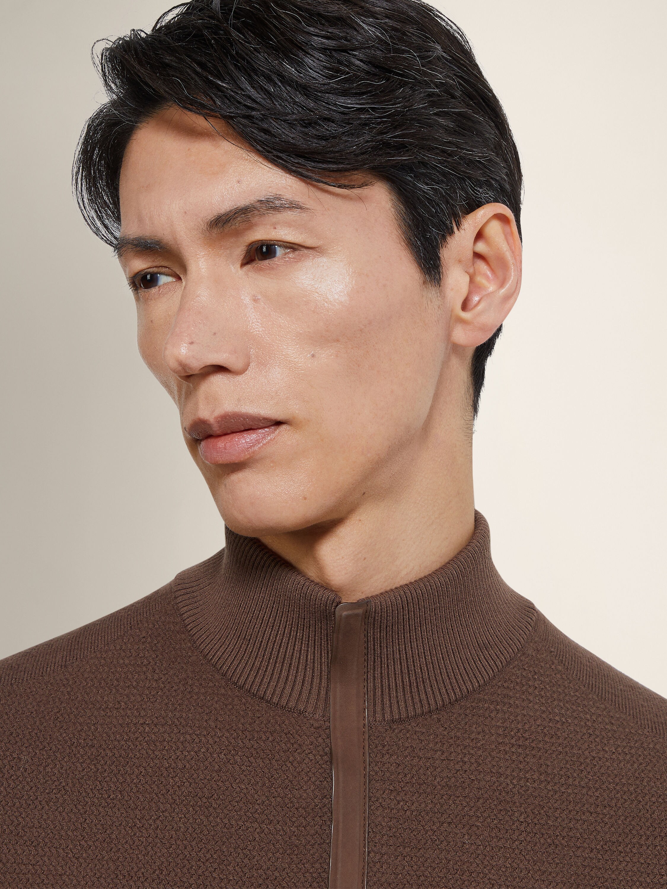 Brown Vellus Aureum Zip Mock Neck Product detail photo #1