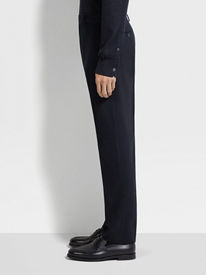 メンズパンツ – フォーマル、カジュアル、&スマートスタイル | ZEGNA JP