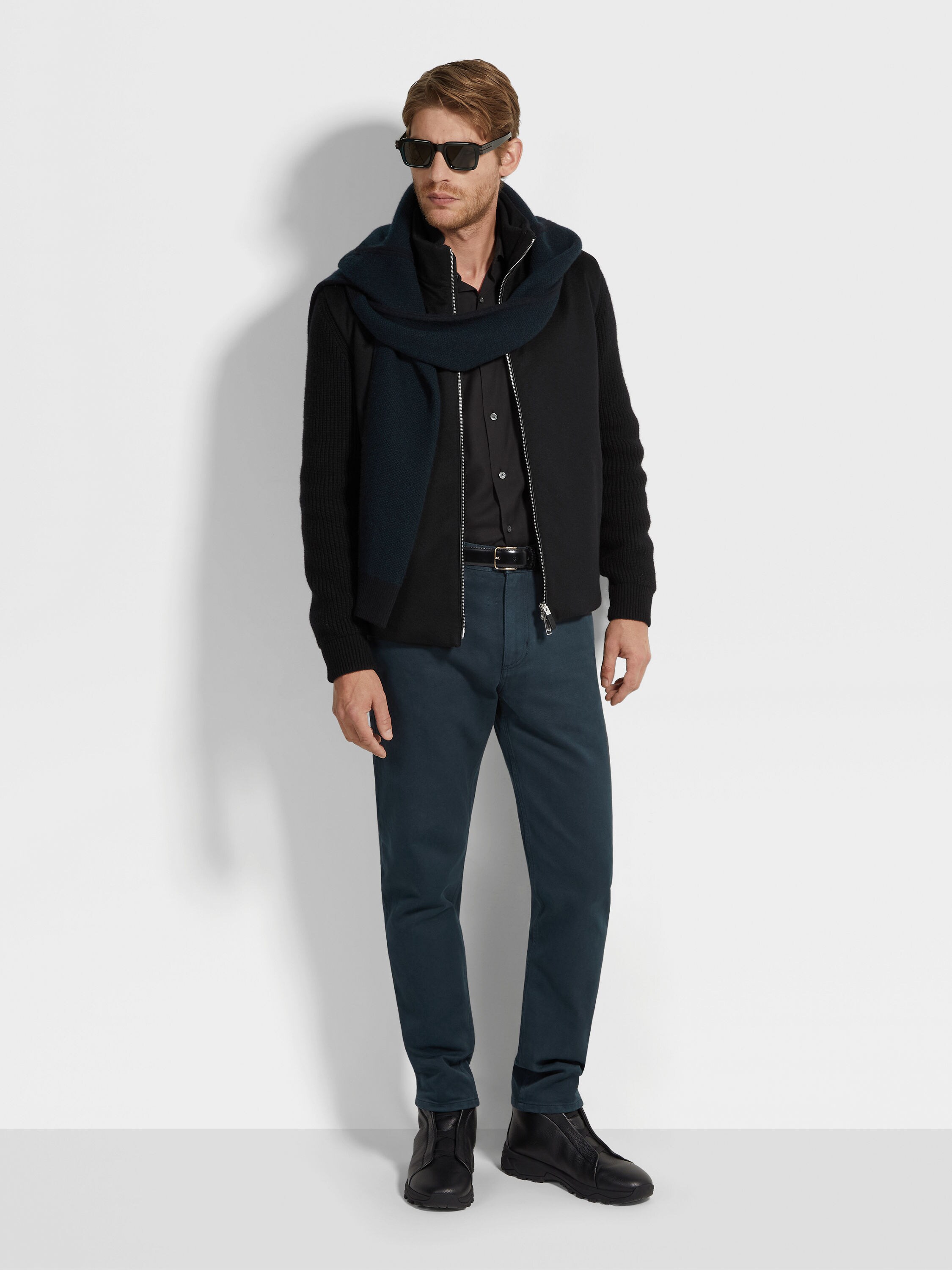 Black Oasi Cashmere Full Zip Cardigan Product detail photo #2