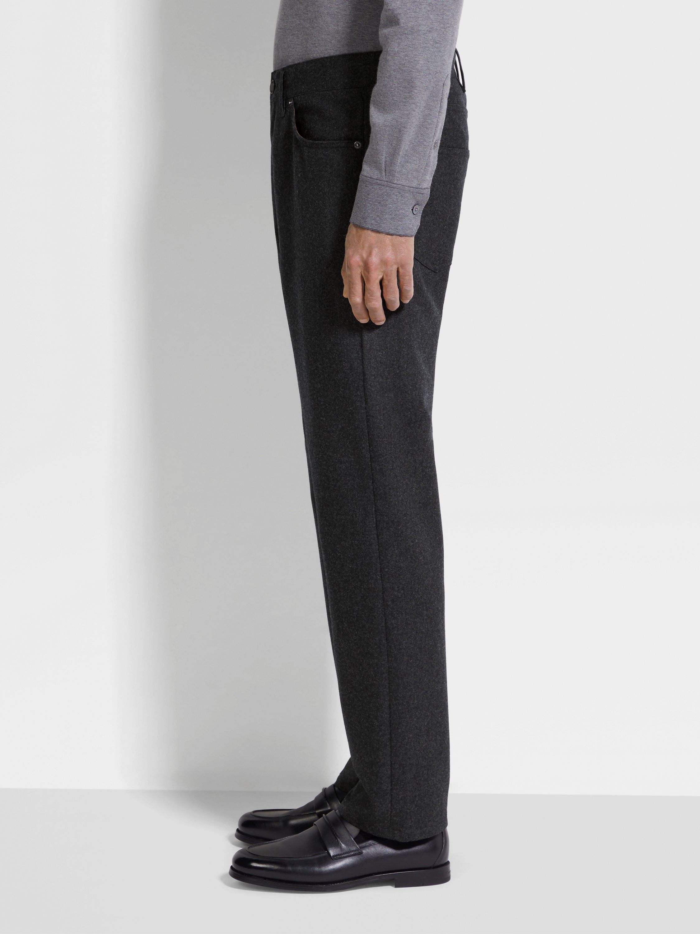 Pantaloni Roccia in Lana e Cashmere Grigio Scuro Foto #2 di dettaglio del prodotto