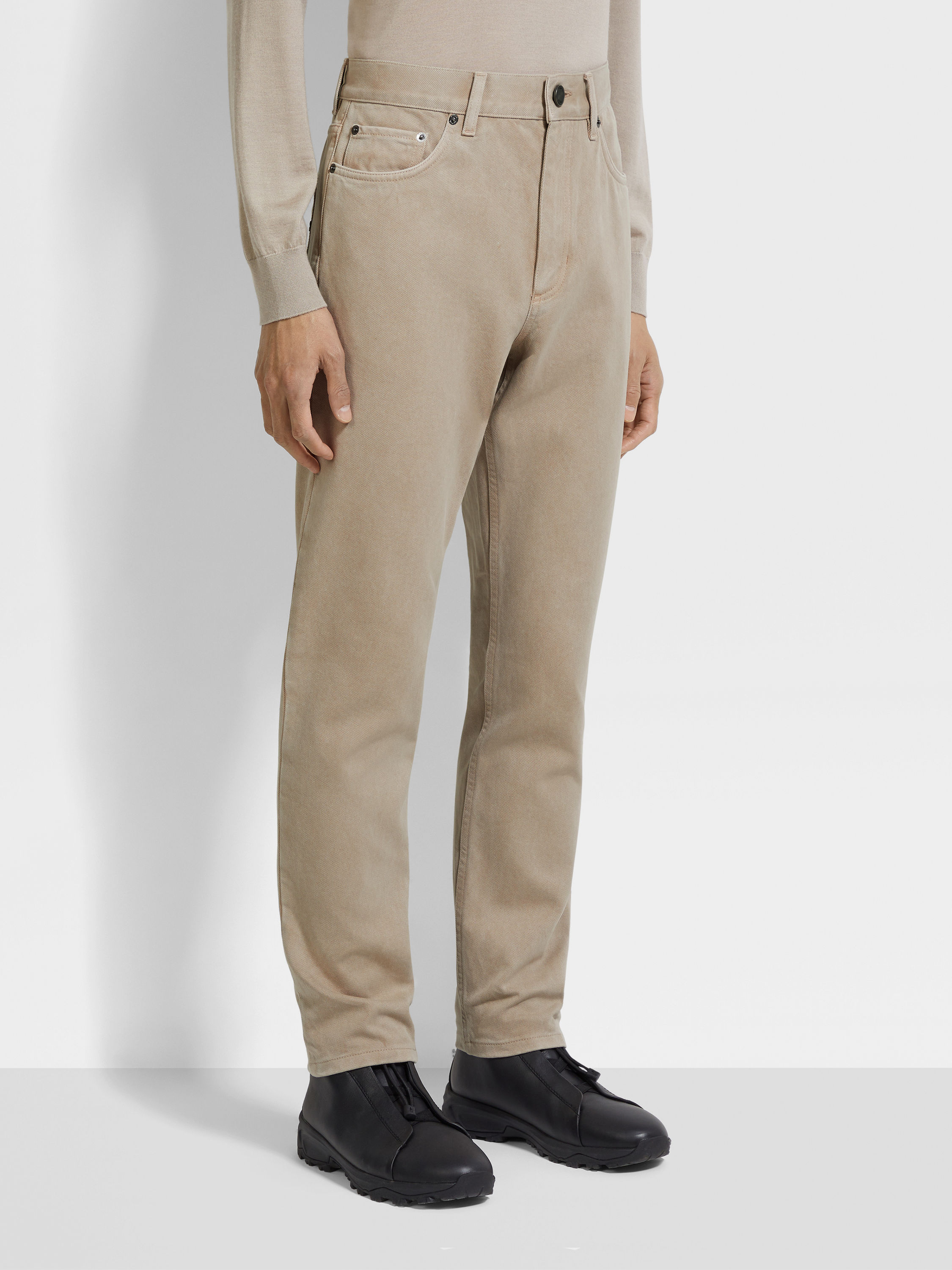 Light Taupe Délavé Roccia Pants Product detail photo #4