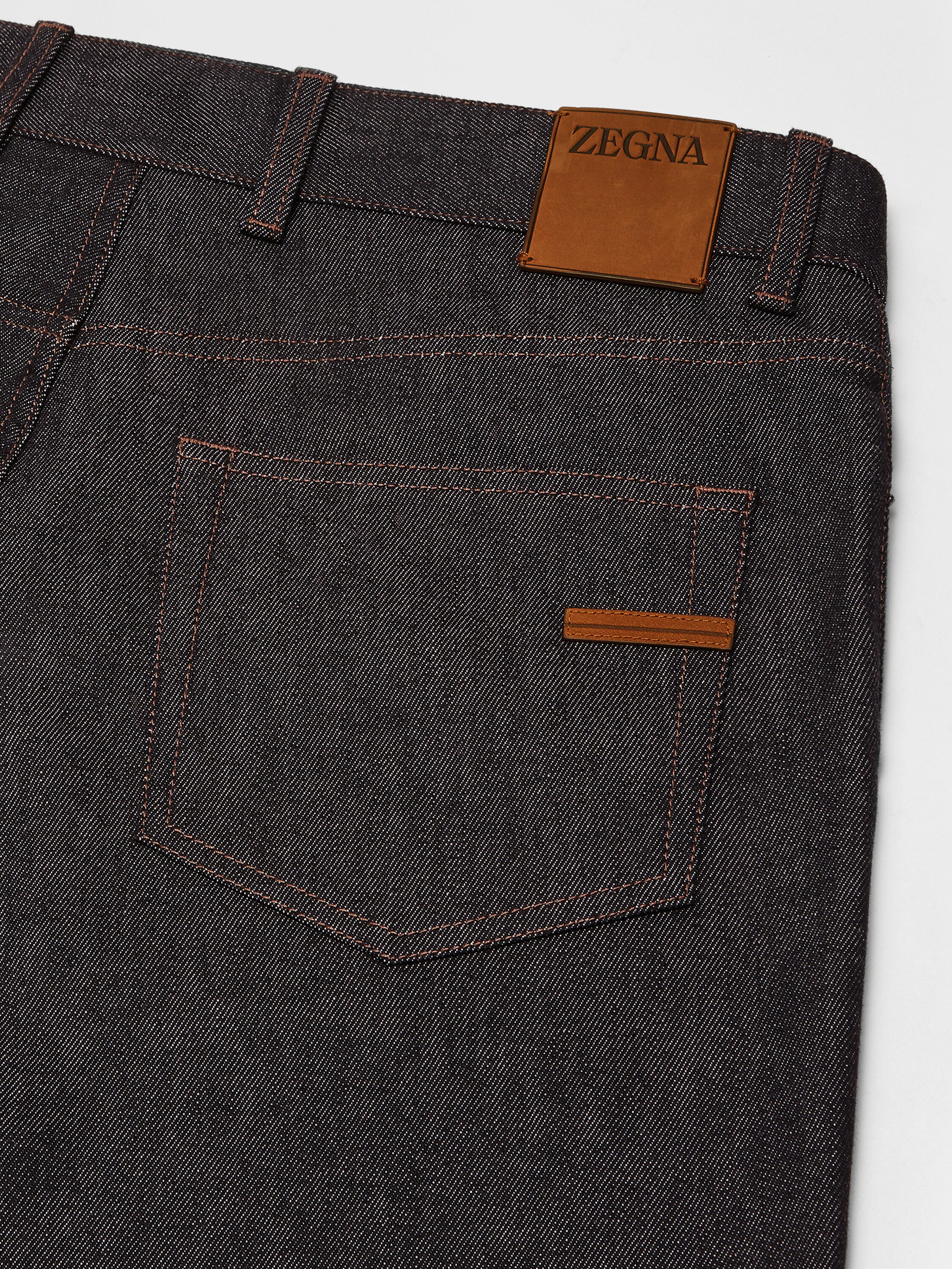 Black Stretch Cotton and Cashmere Roccia Jeans Product detail photo #2