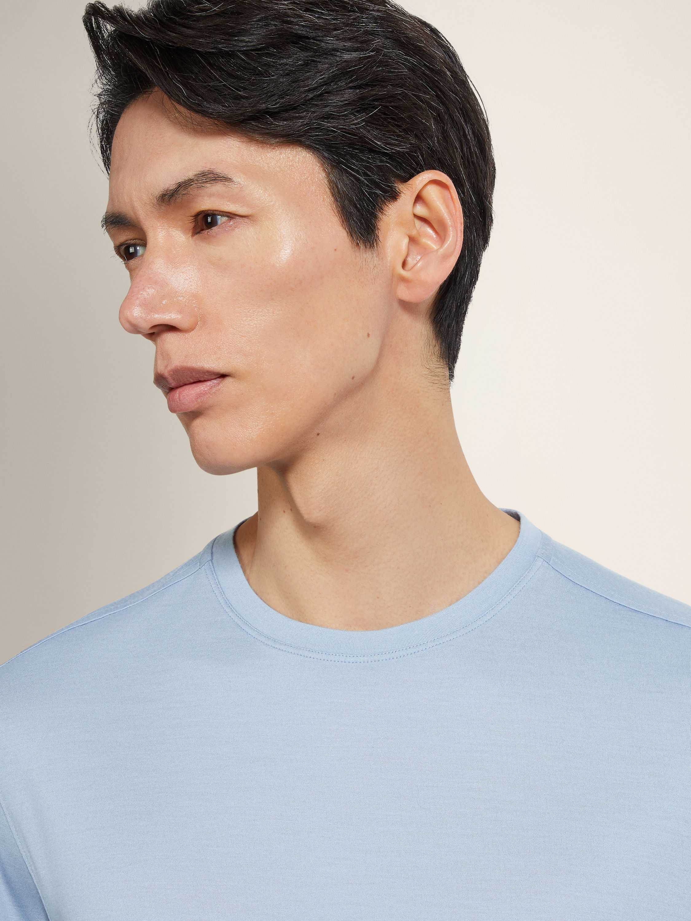 Light Blue Vellus Aureum T-Shirt Product detail photo #1