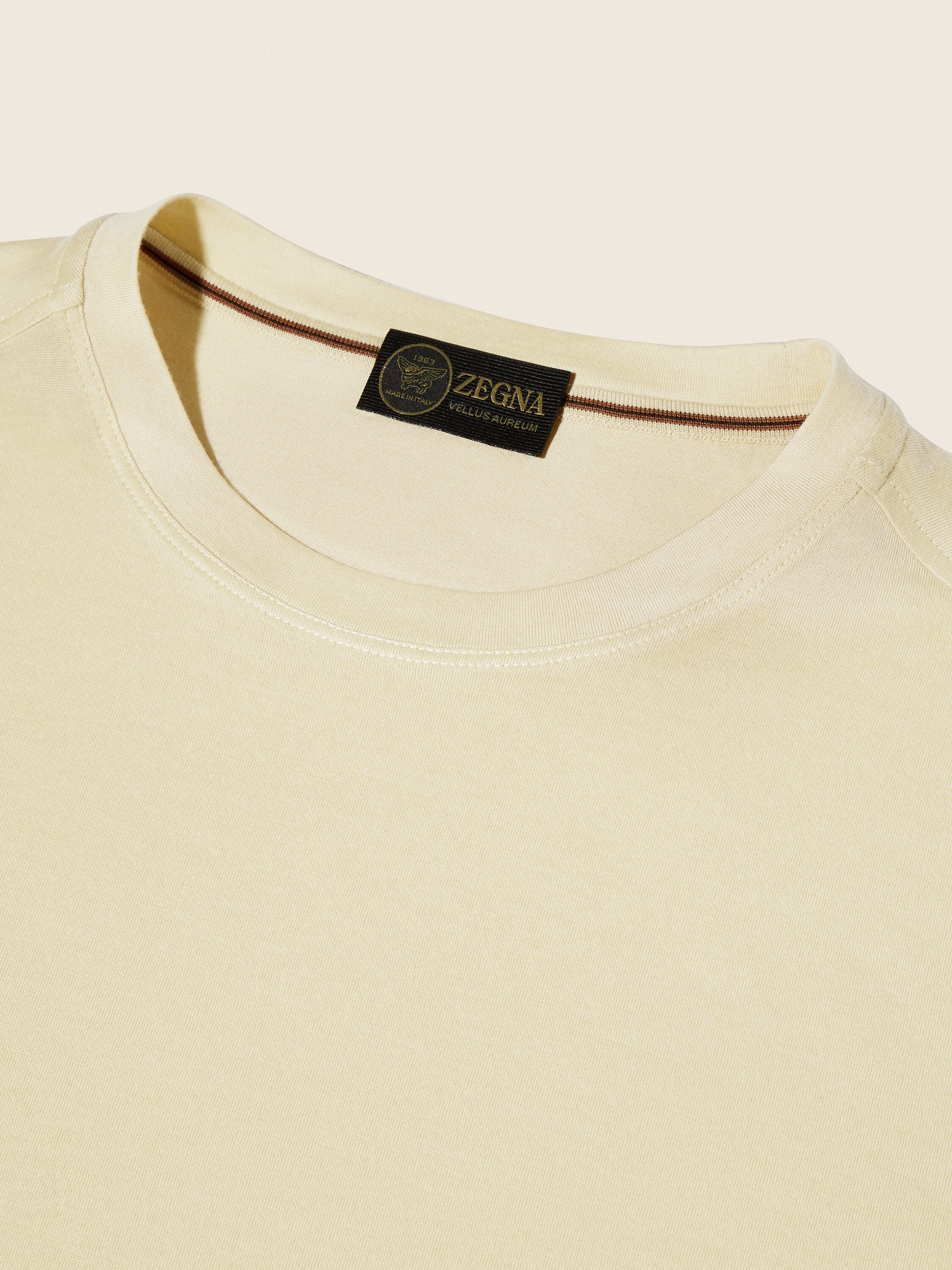 Pastel Yellow Vellus Aureum T-Shirt Product detail photo #5