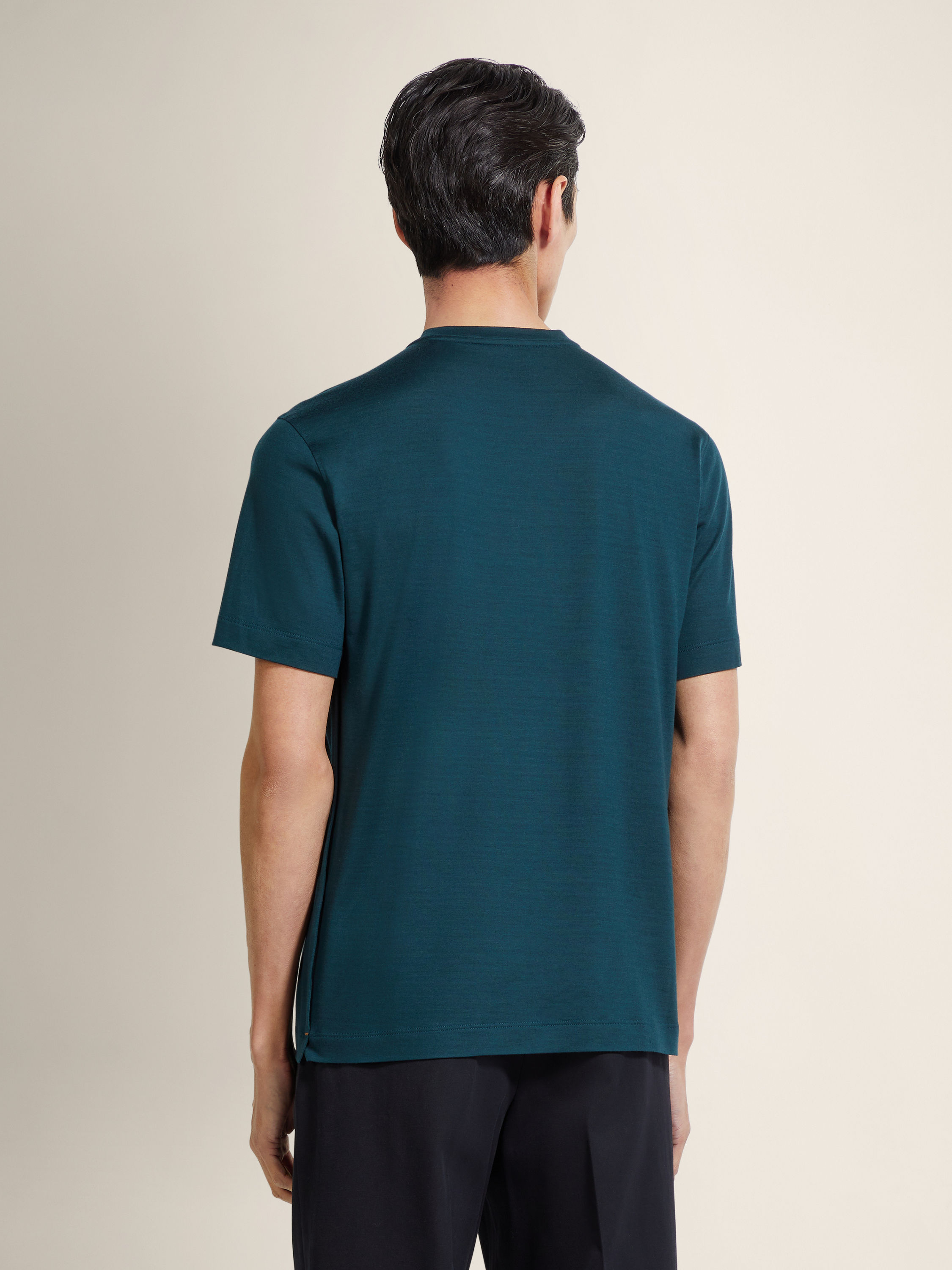 Dark Green Vellus Aureum T-Shirt Product detail photo #4