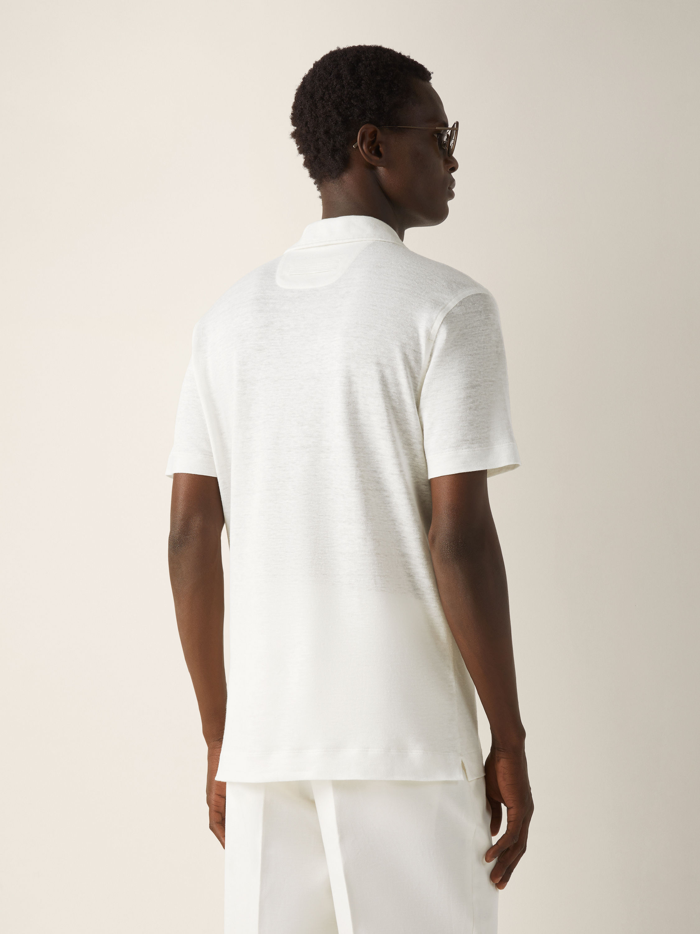 Poloshirt aus Oasi Lino in Weiß Detailfoto #4 des Produkts