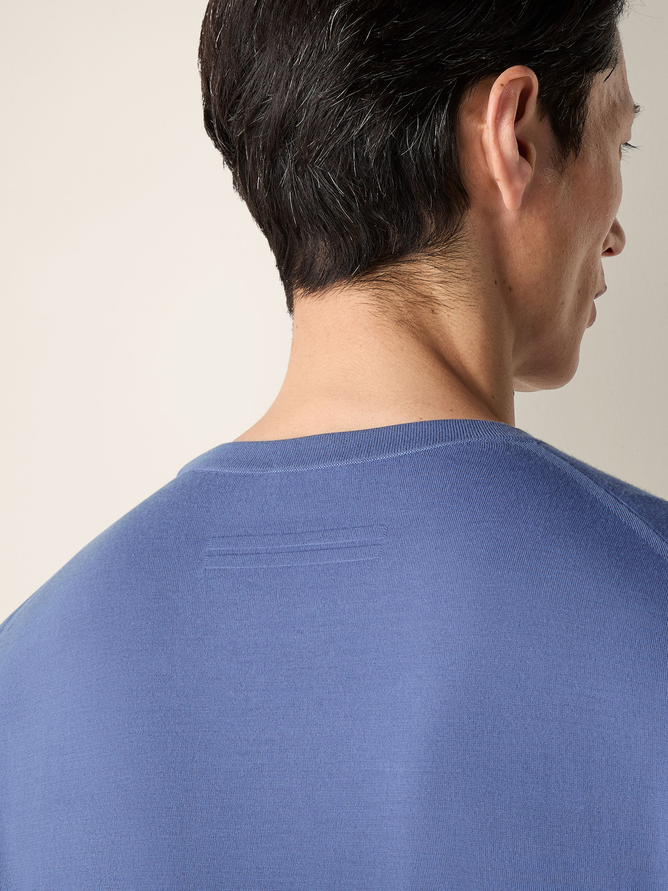 Lilac Vellus Aureum Crewneck Product detail photo #1