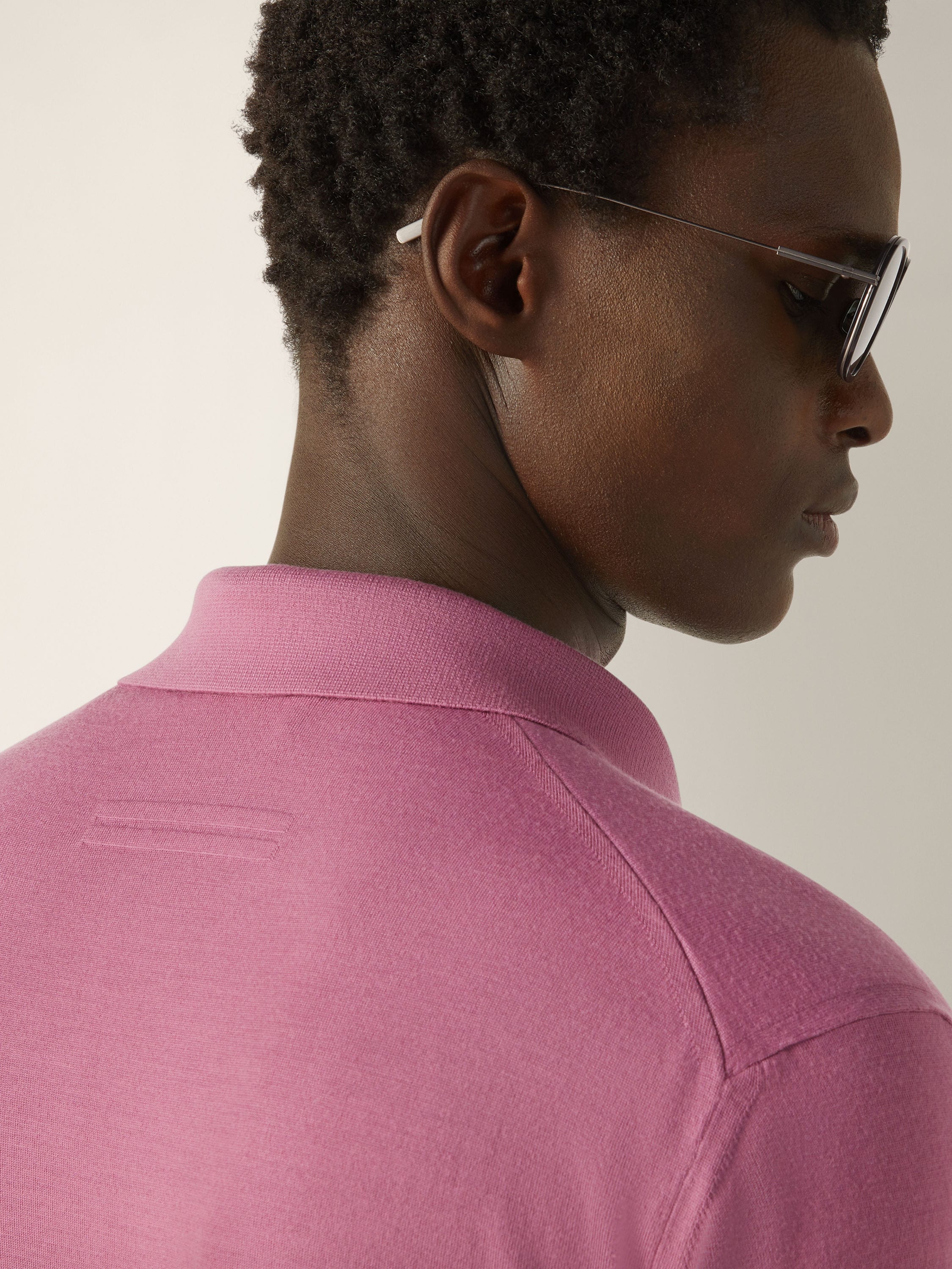 Poloshirt aus Vellus Aureum in Rosa Detailfoto #1 des Produkts