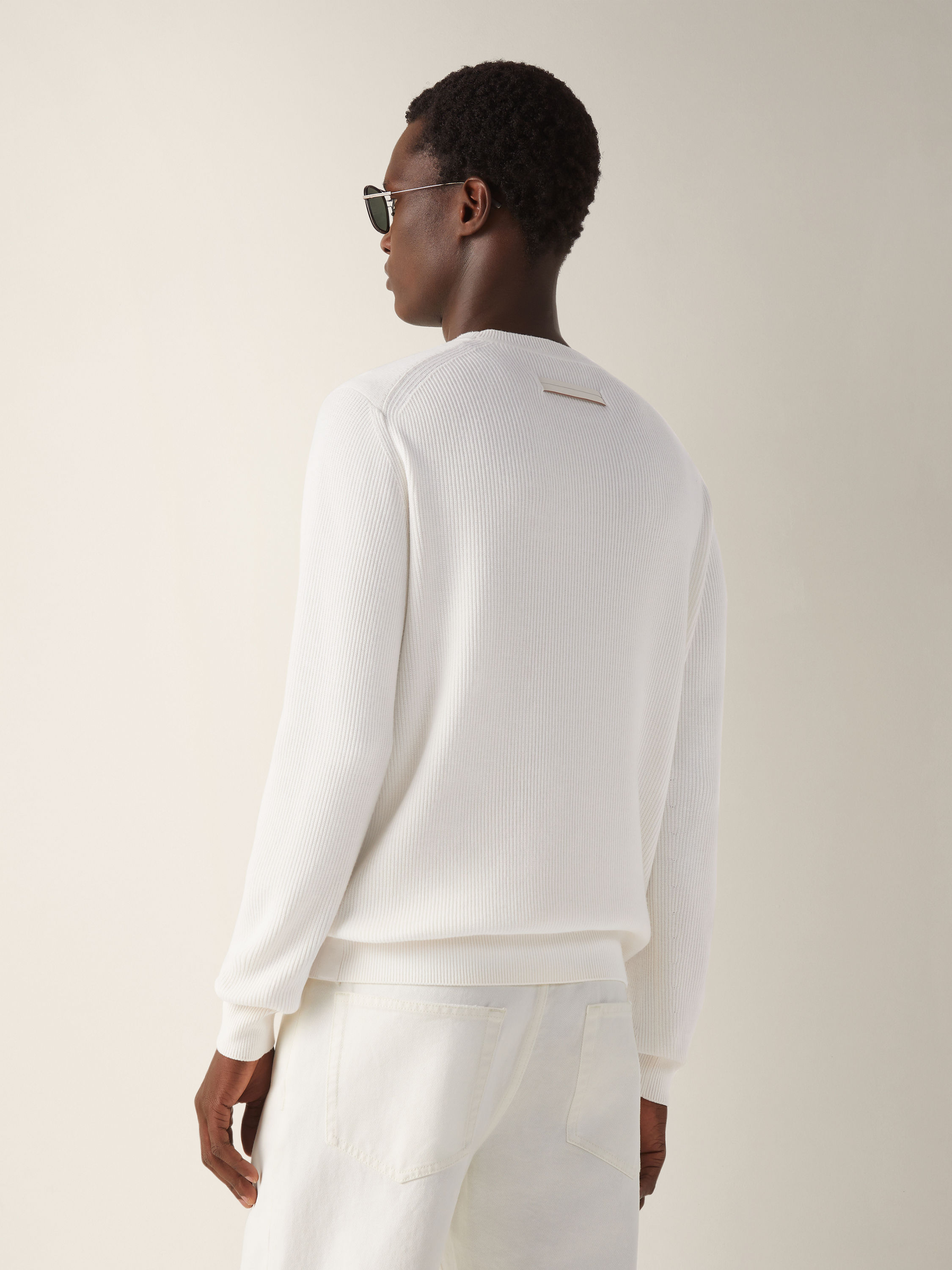 White Vellus Aureum Crewneck Product detail photo #5