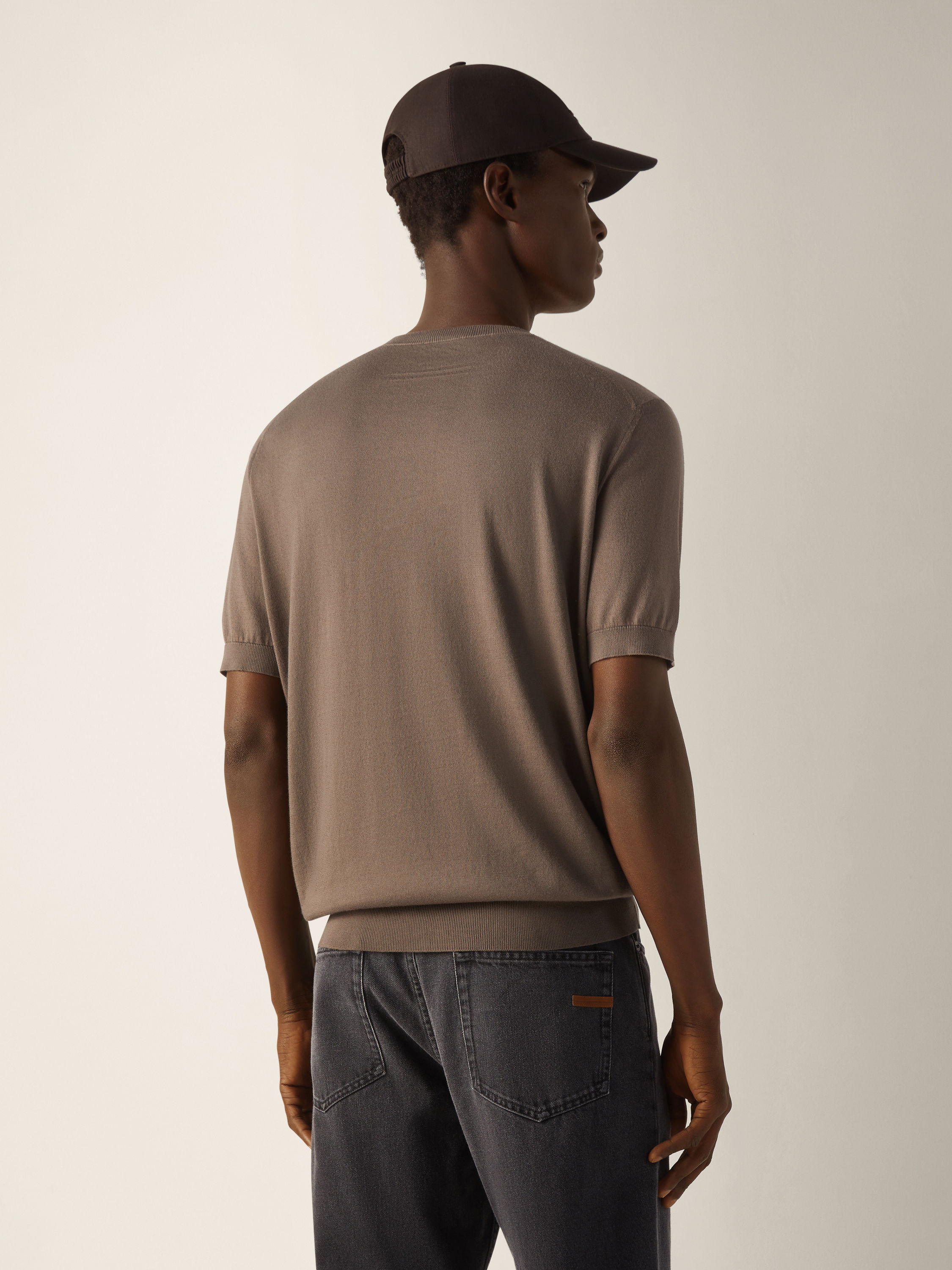 Dark Taupe Premium Cotton T-shirt Product detail photo #4