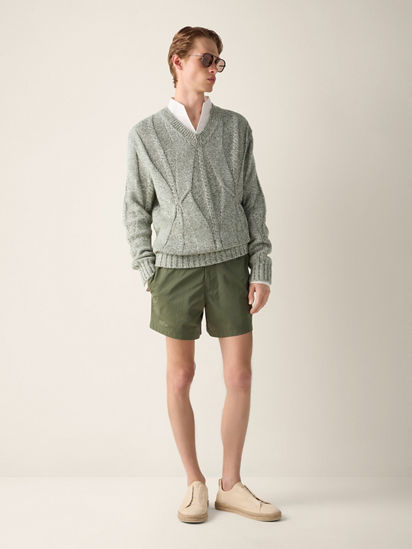 Ermenegildo Zegna プレミアム コットン ニット 54 Pine Green Cashmere Linen and Cotton V-neck SS26 37127582 | Zegna RO