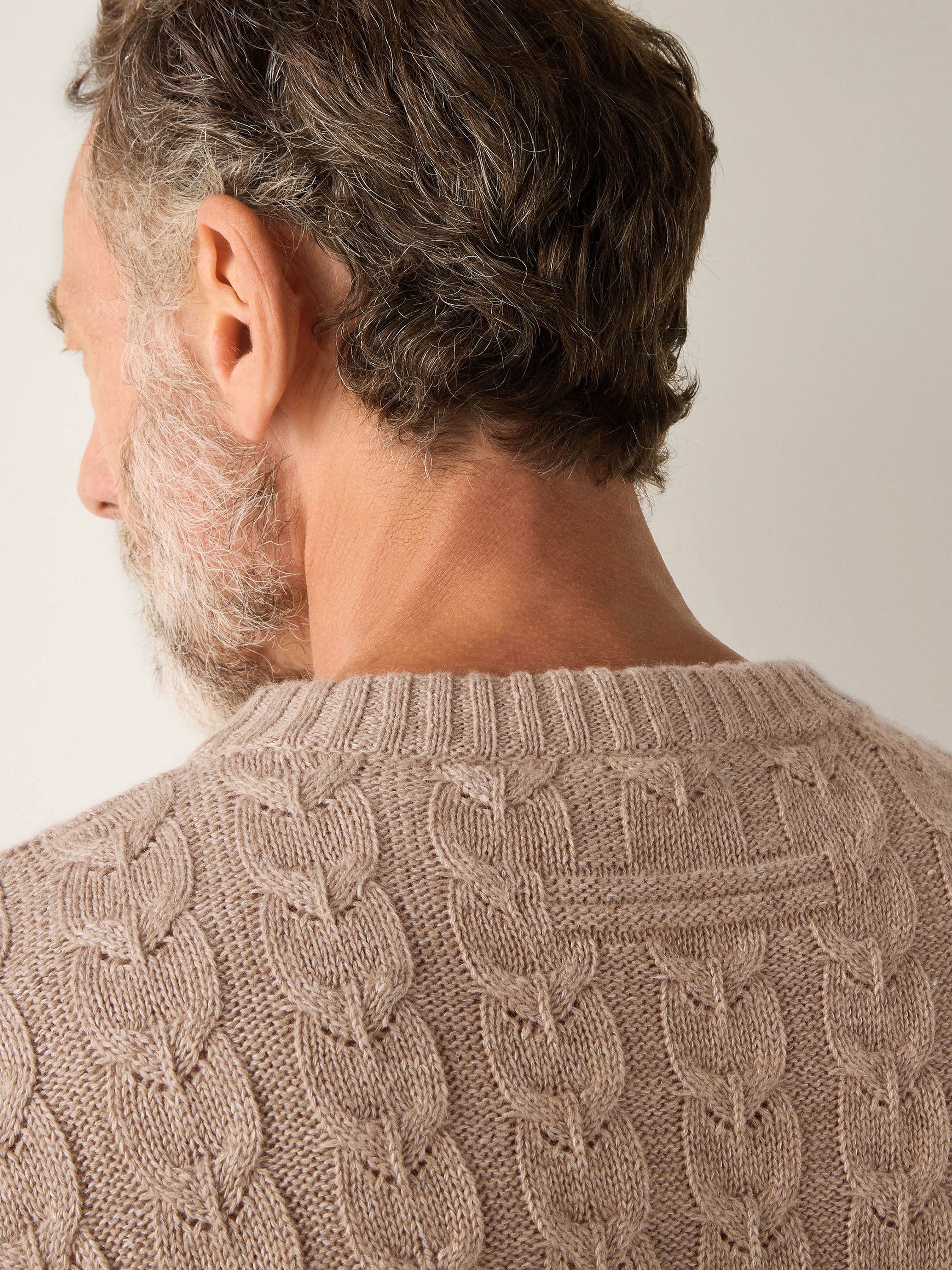 Beige Mélange Linen Cashmere and Silk Crewneck Product detail photo #1