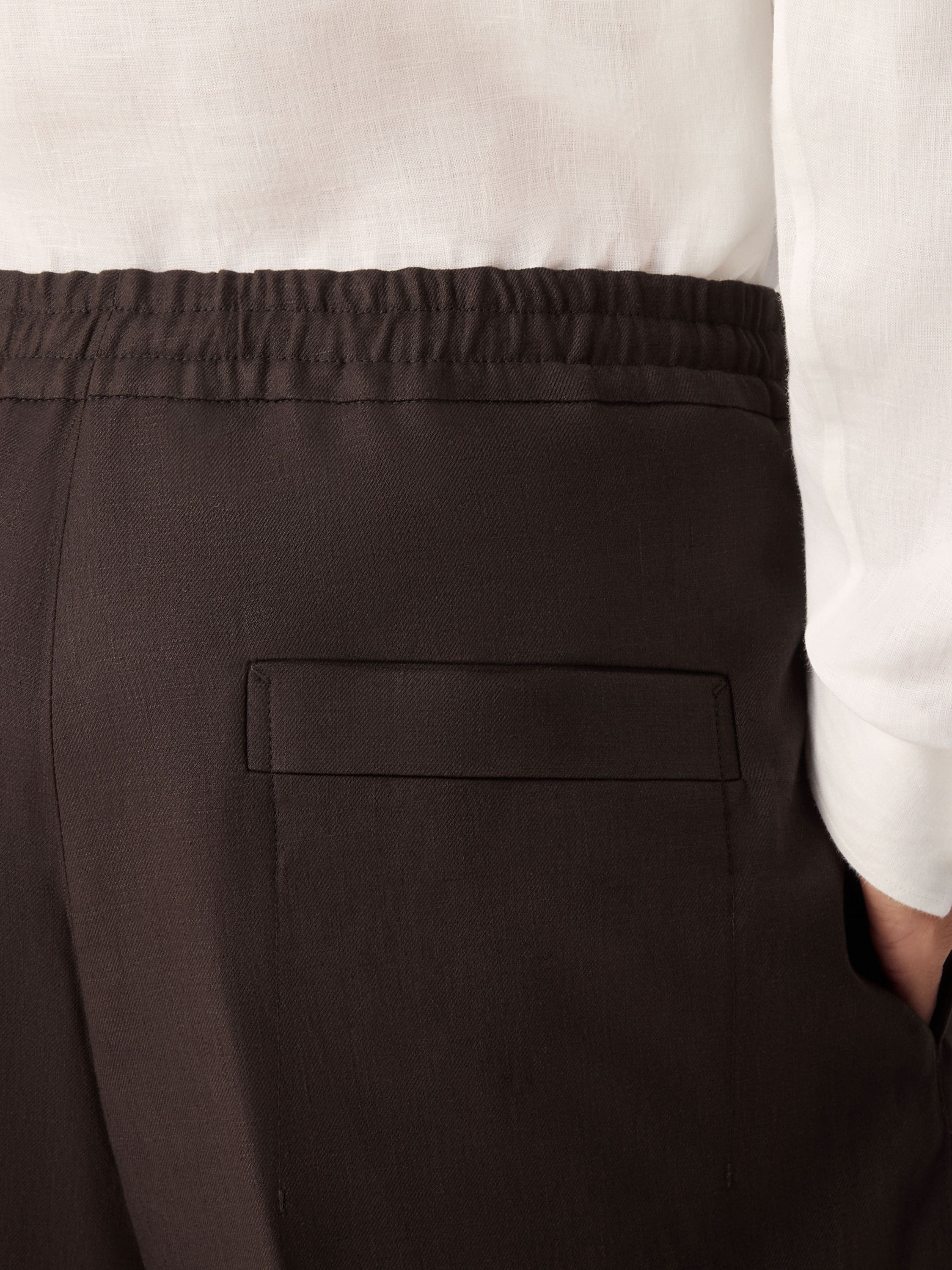 Short in Oasi Lino Marrone Scuro Foto #1 di dettaglio del prodotto