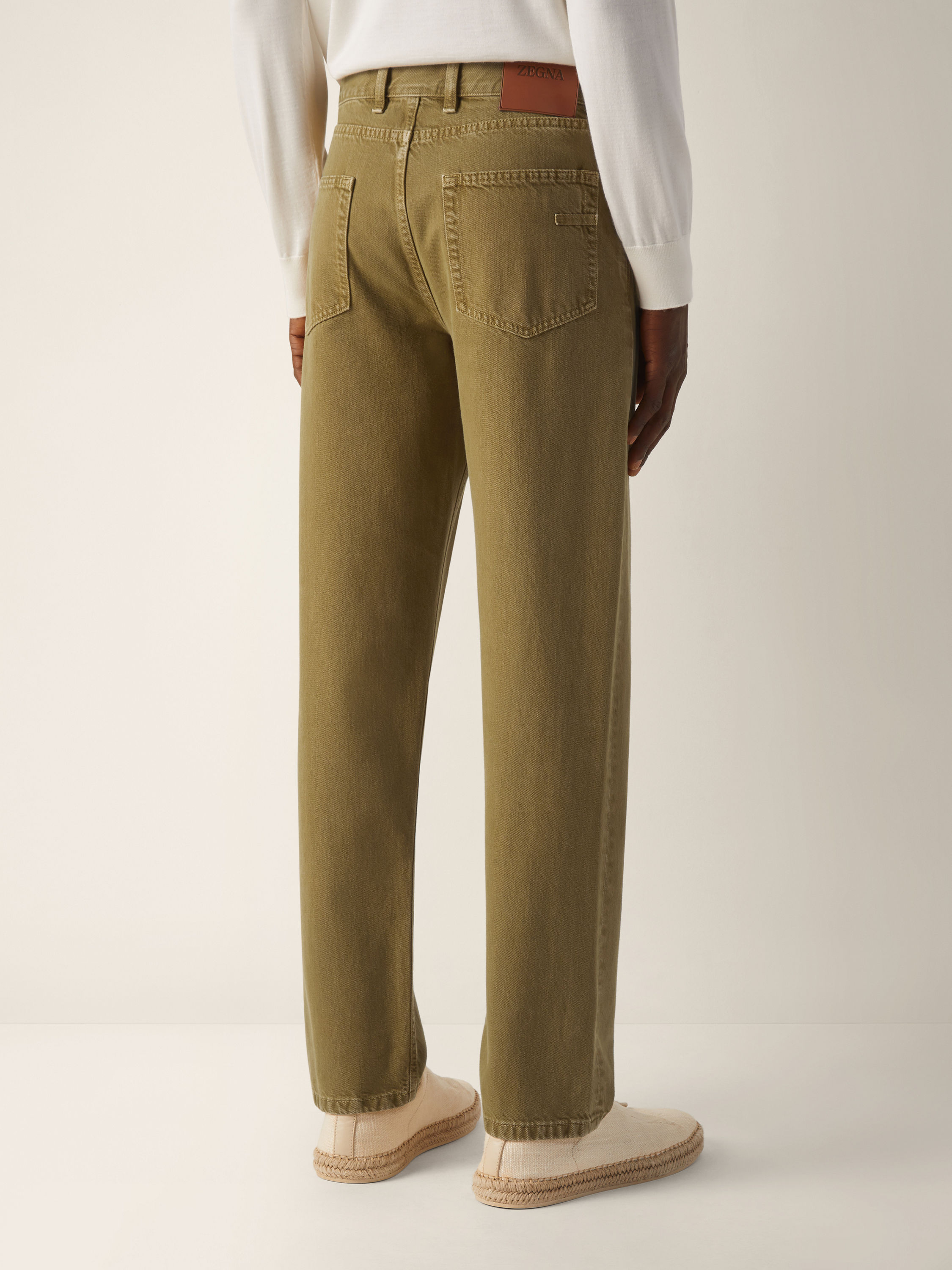 Roccia Hose aus Baumwolle in Olivgrün Detailfoto #4 des Produkts