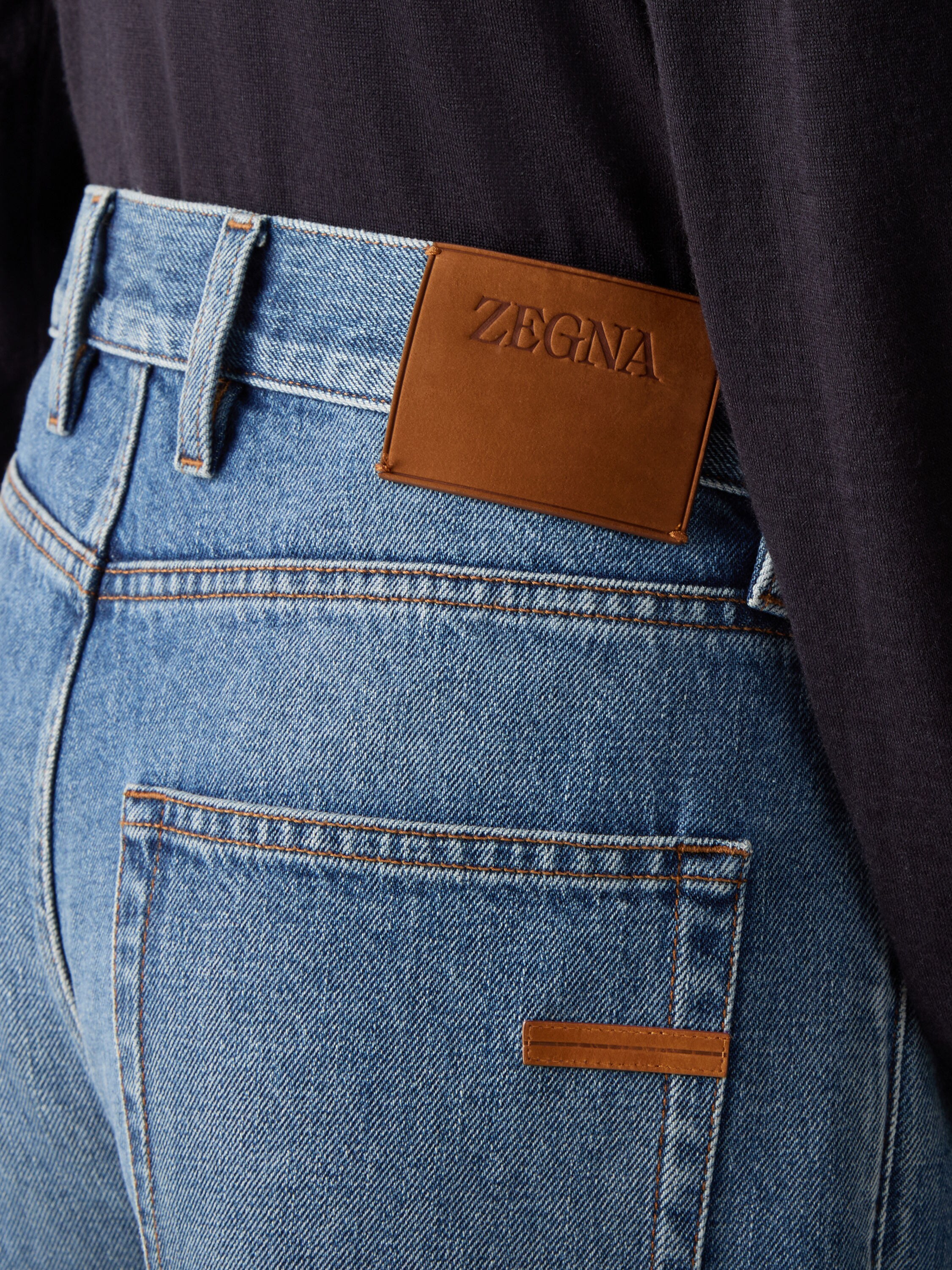 Light Blue Bleached Cotton Roccia Jeans Product detail photo #1