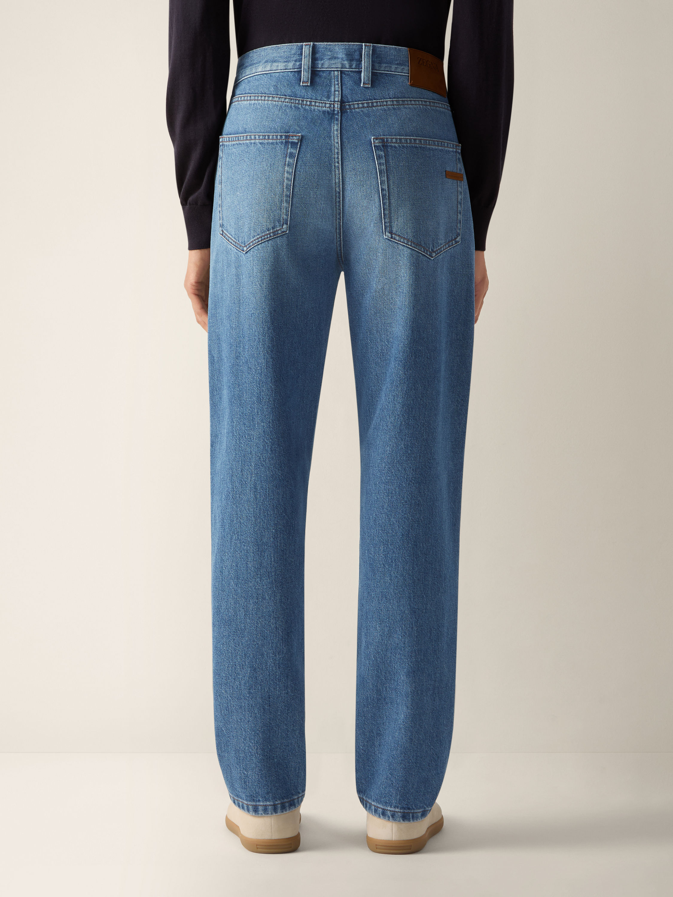 Jeans Roccia in Cotone Effetto Bleached Celeste Foto #4 di dettaglio del prodotto