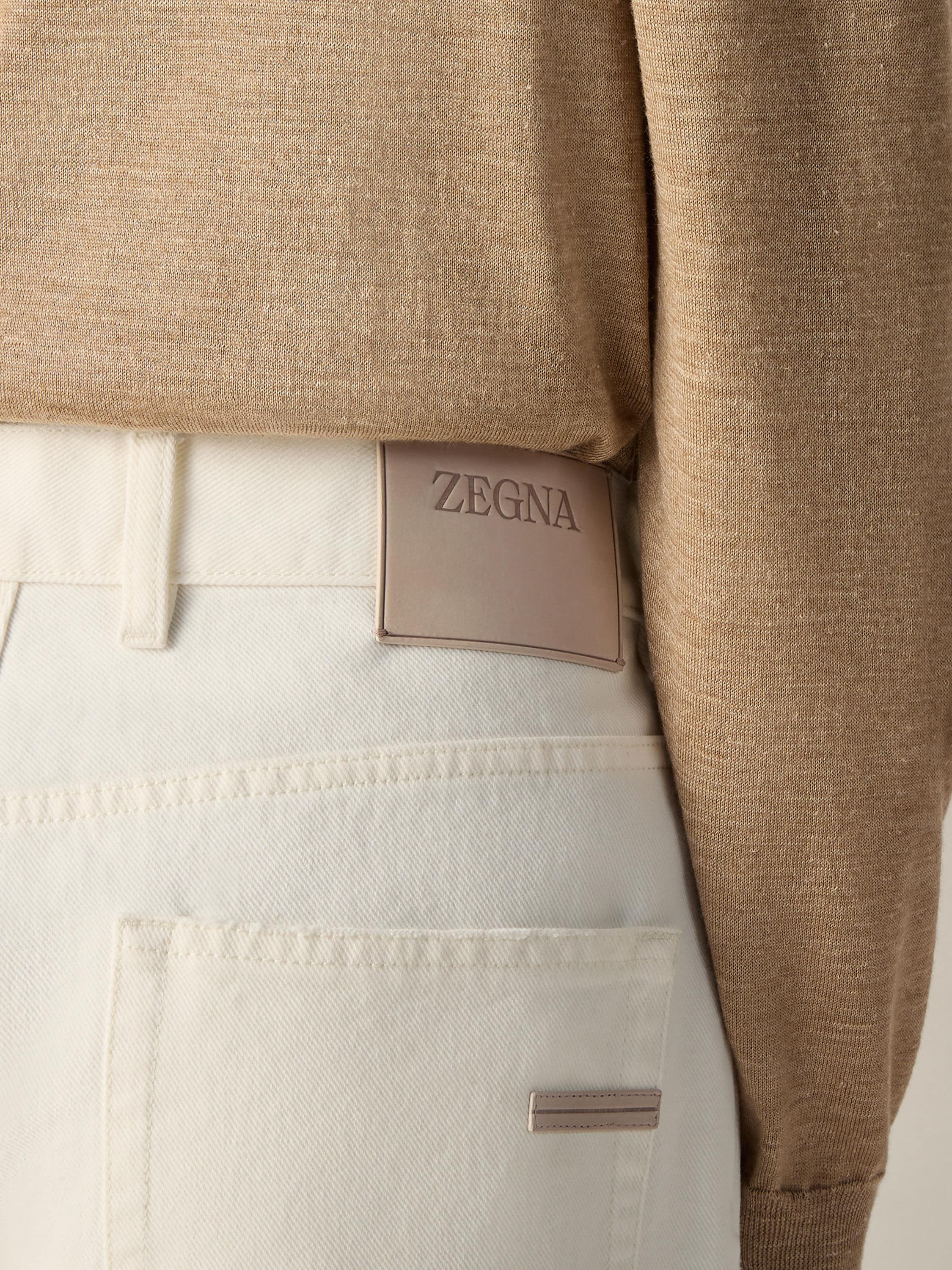 Jeans Roccia in Cotone Stone Wash Bianchi Foto #1 di dettaglio del prodotto