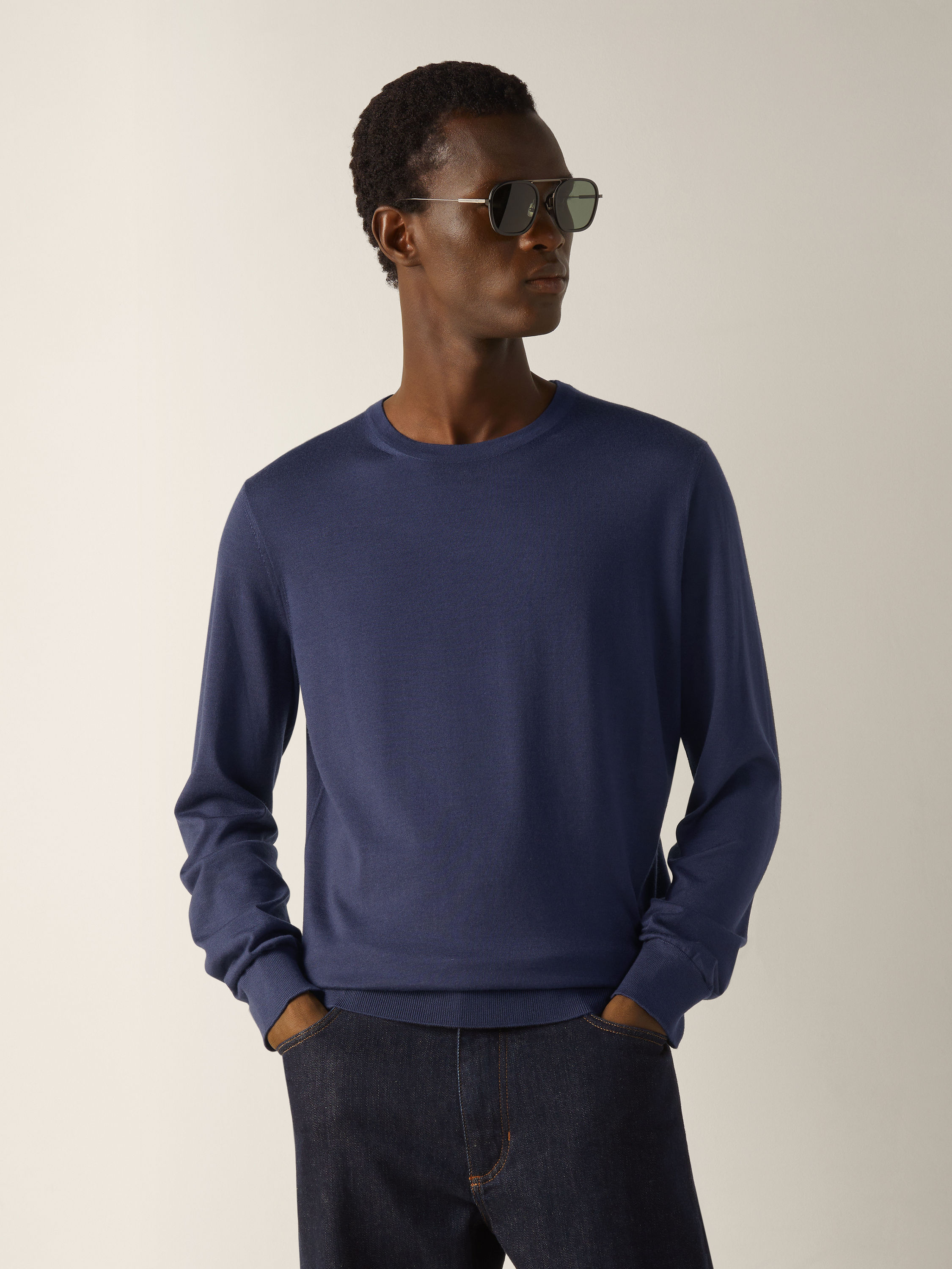 Dark Indigo Blue Mélange Cashseta Crewneck Product detail photo #2