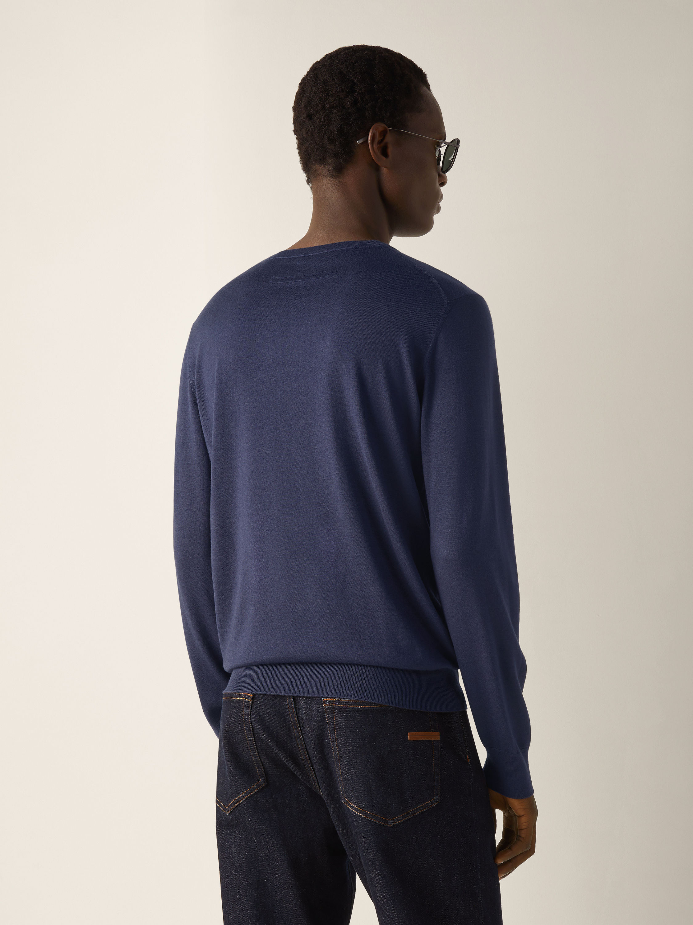 Dark Indigo Blue Mélange Cashseta Crewneck Product detail photo #4