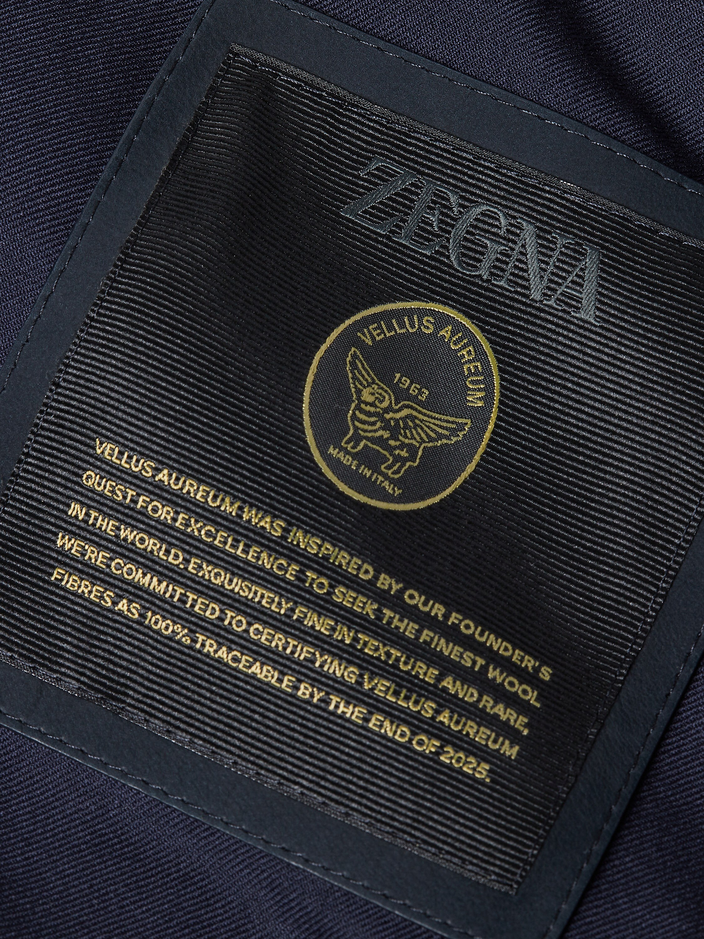 Vellus Aureum Overjacket Product detail photo #2