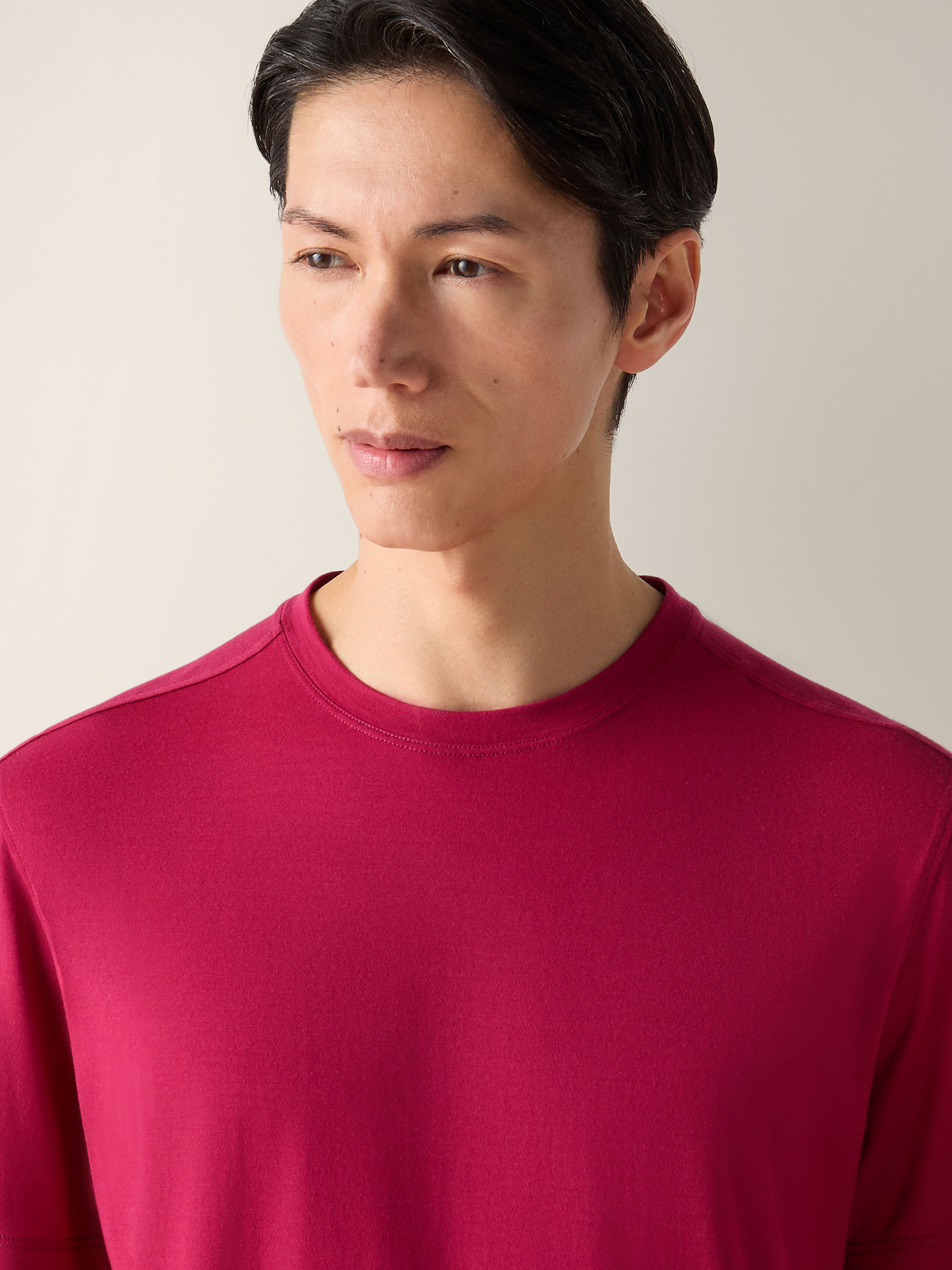 T-shirt in Vellus Aureum Rosa Scuro Foto #1 di dettaglio del prodotto