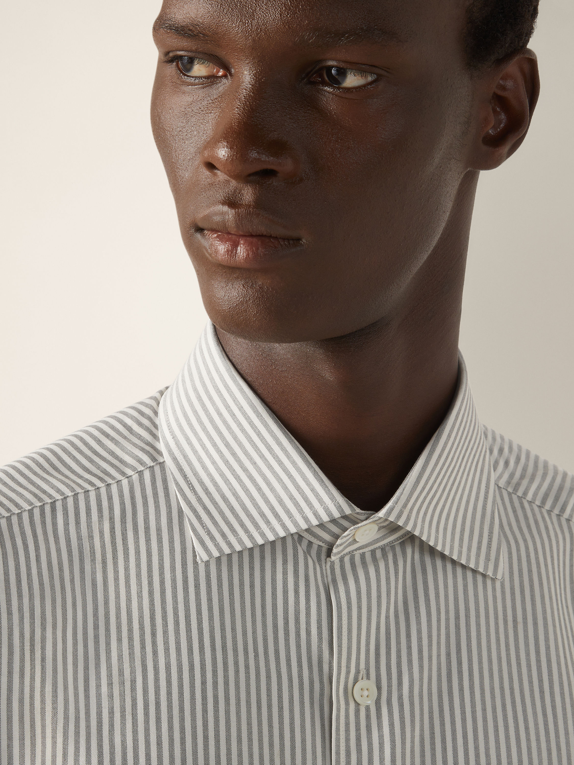 Hemd aus Seide Detailfoto #2 des Produkts