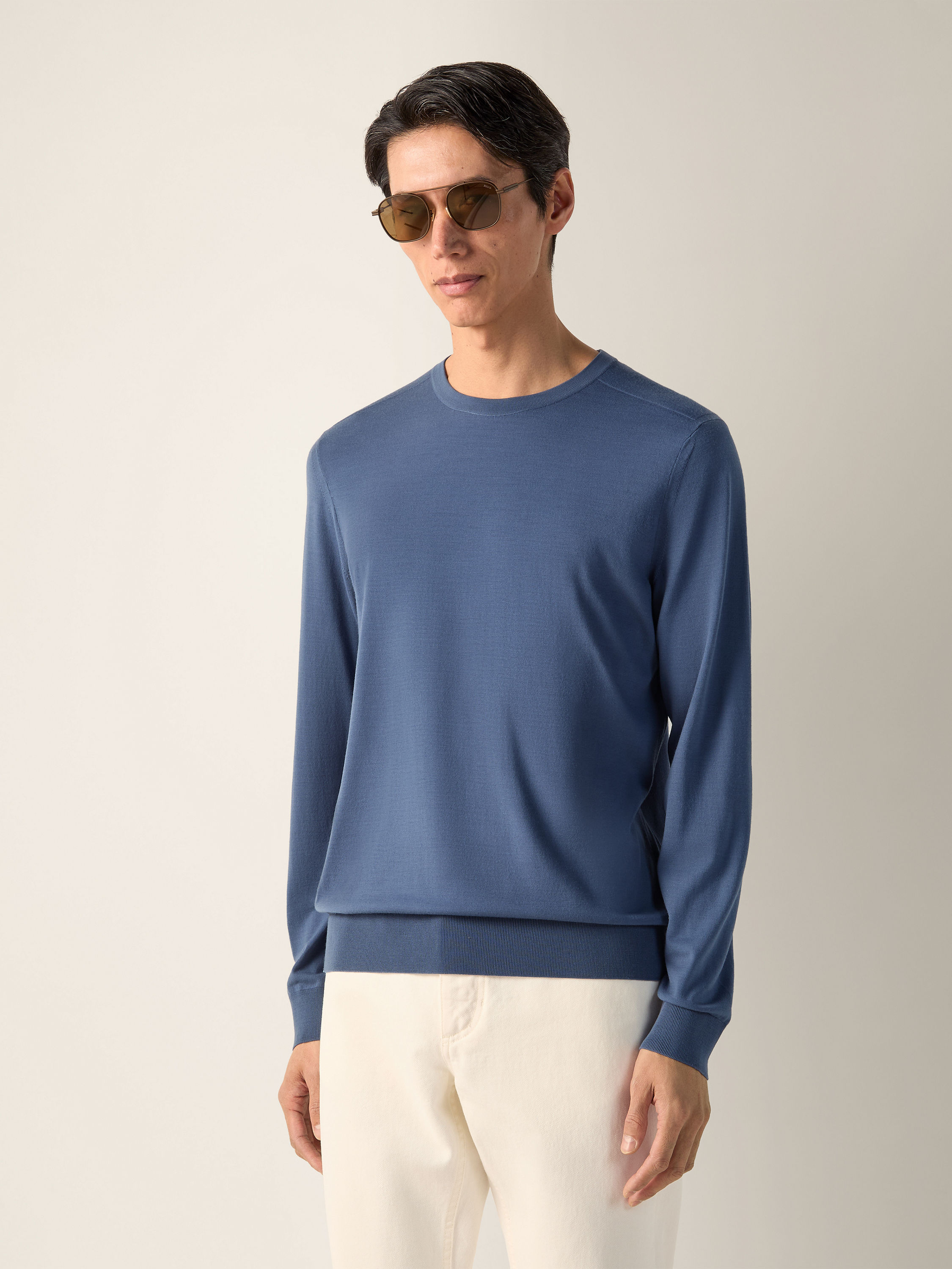 Light Blue Vellus Aureum Crewneck Product detail photo #2