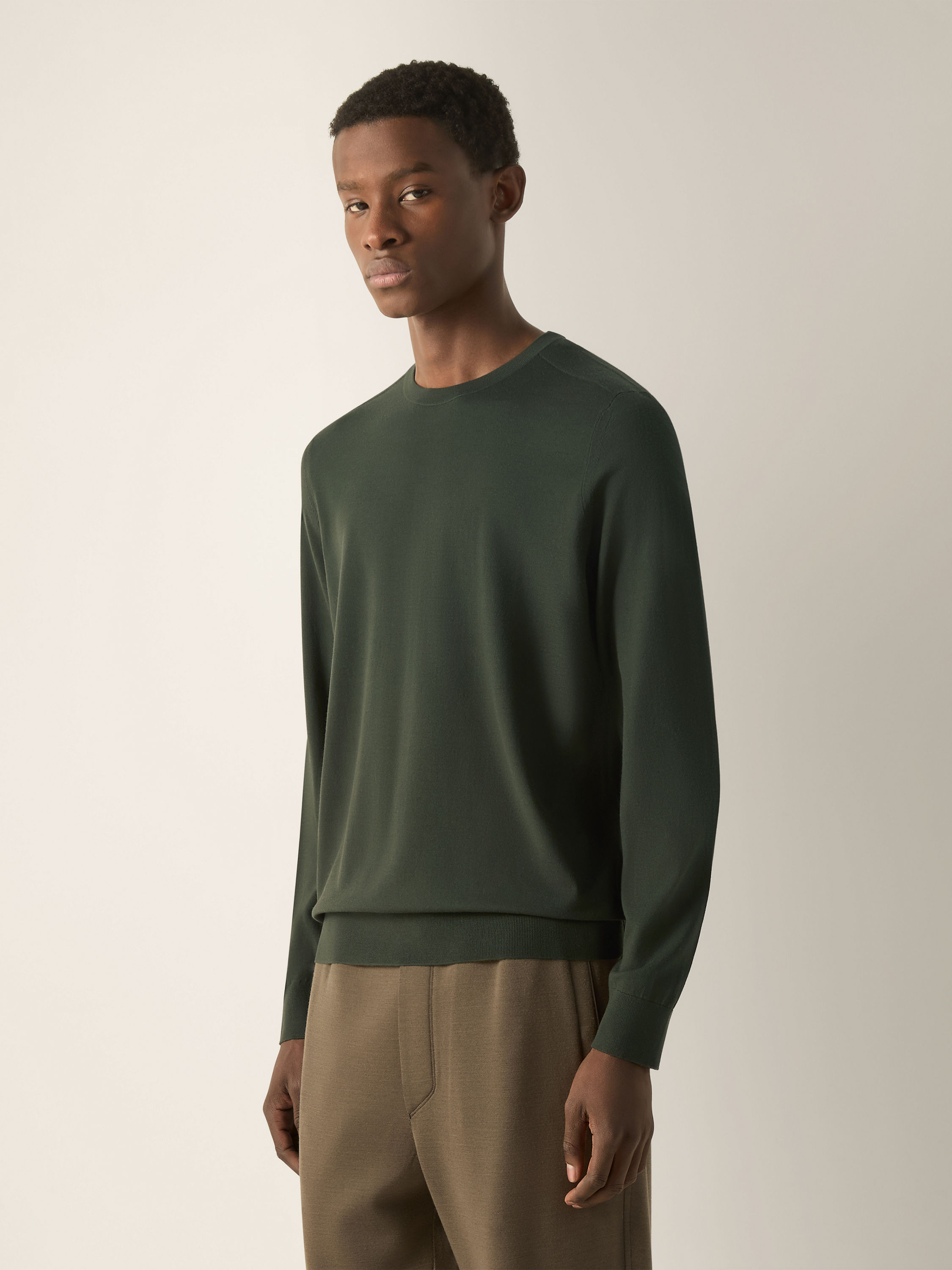 Dark Green Vellus Aureum Crewneck Product detail photo #3