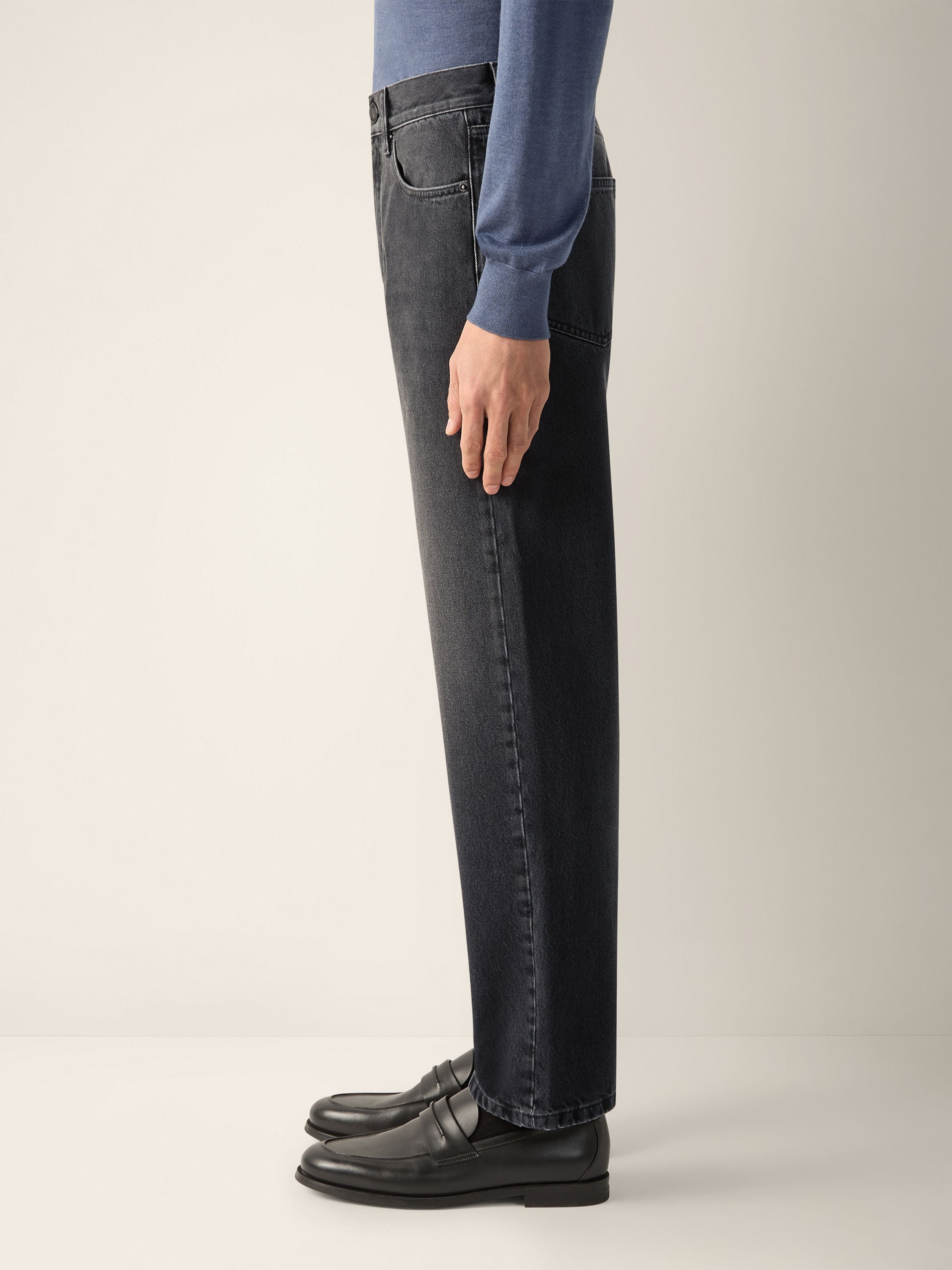 Dark Grey Cotton Roccia Jeans Product detail photo #2