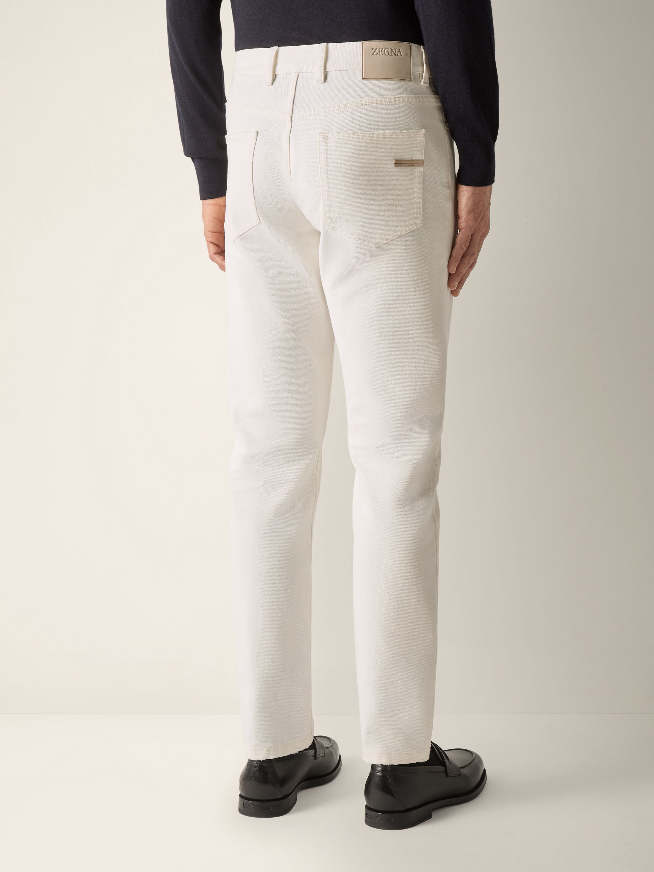 White Cotton Roccia Jeans Product detail photo #4