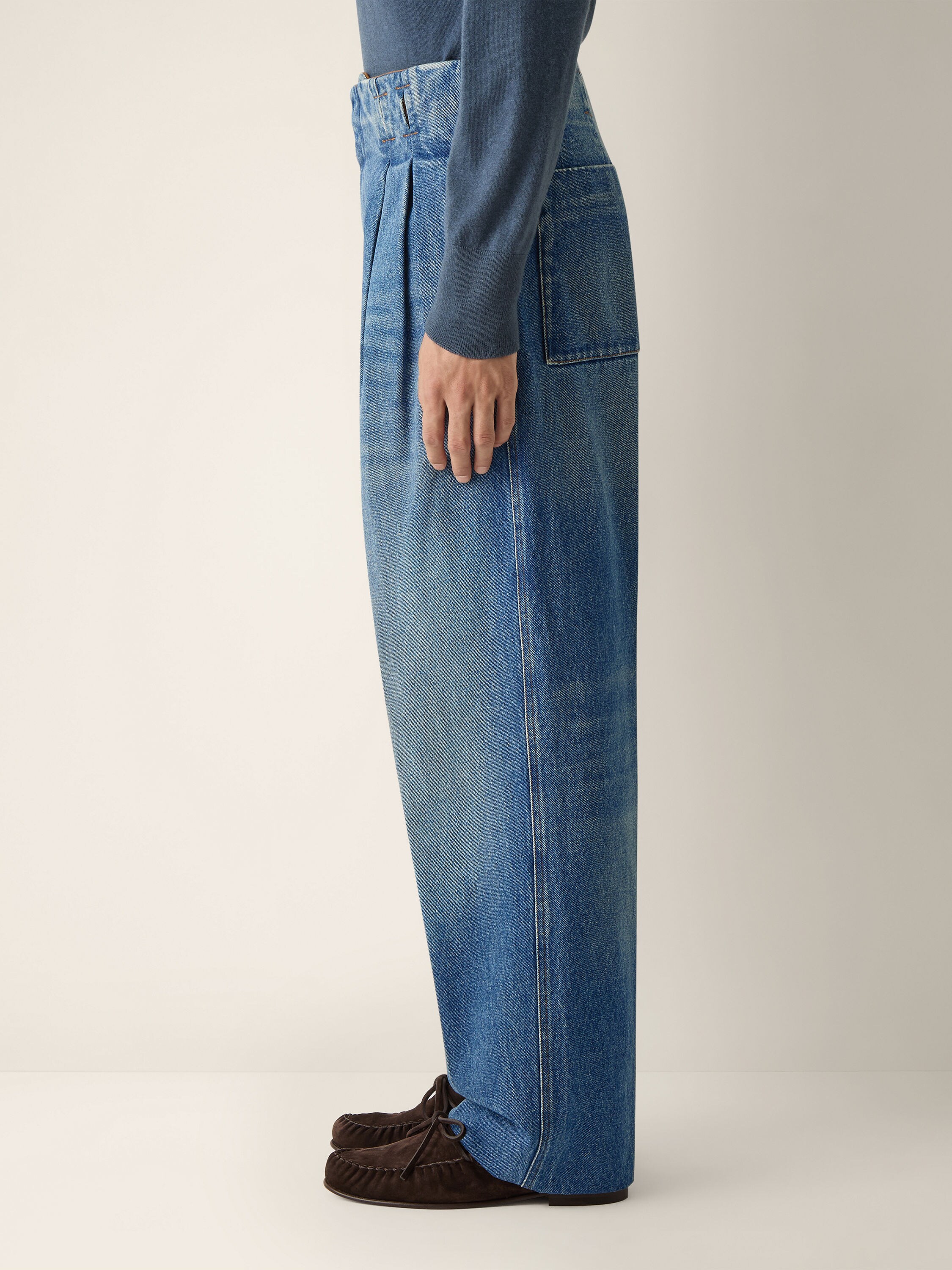 Indigo Blue Stone-washed Cotton Jeans Product detail photo #3
