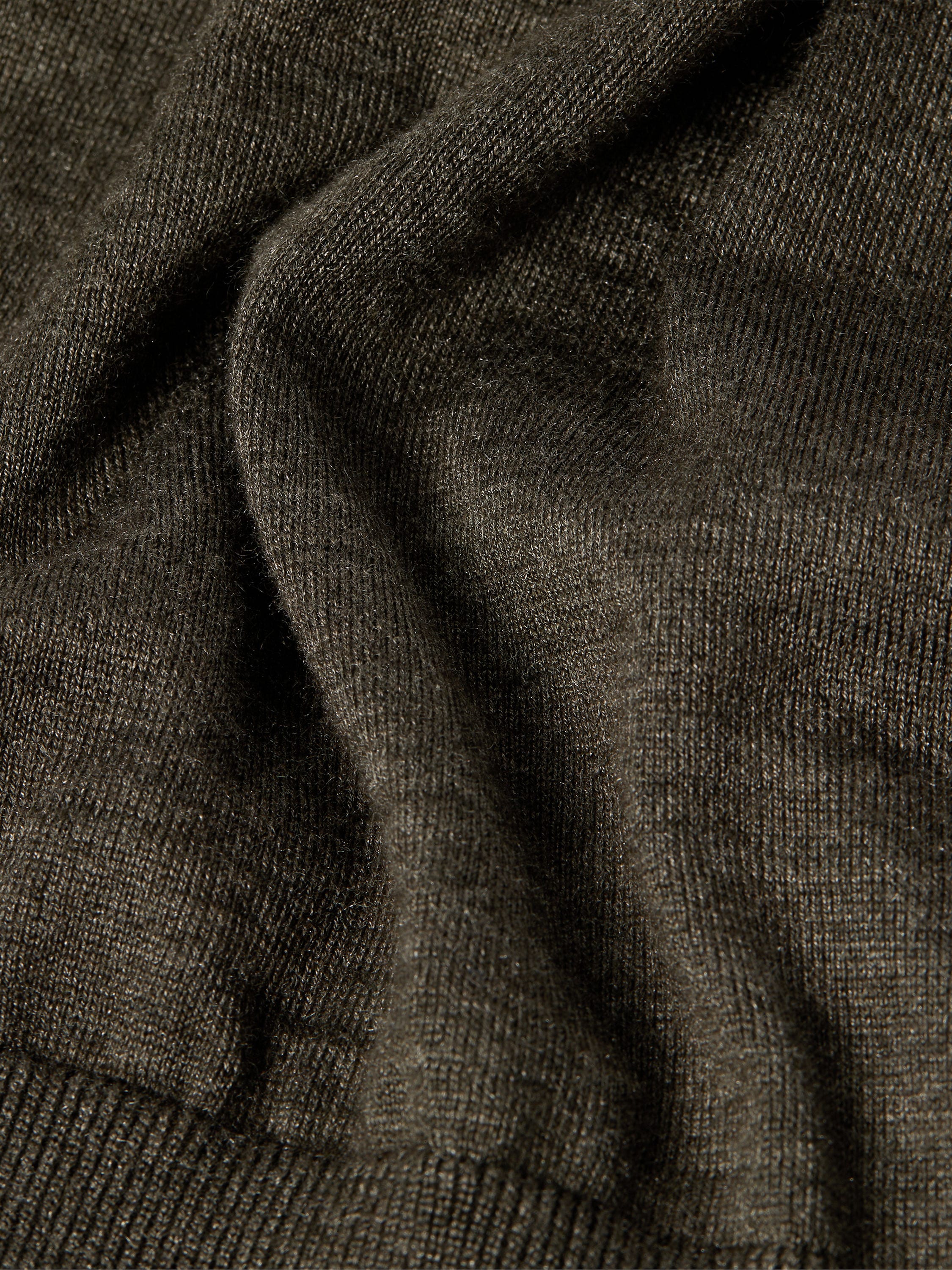 Dark Olive Green Mélange Cashseta Crewneck Product detail photo #3