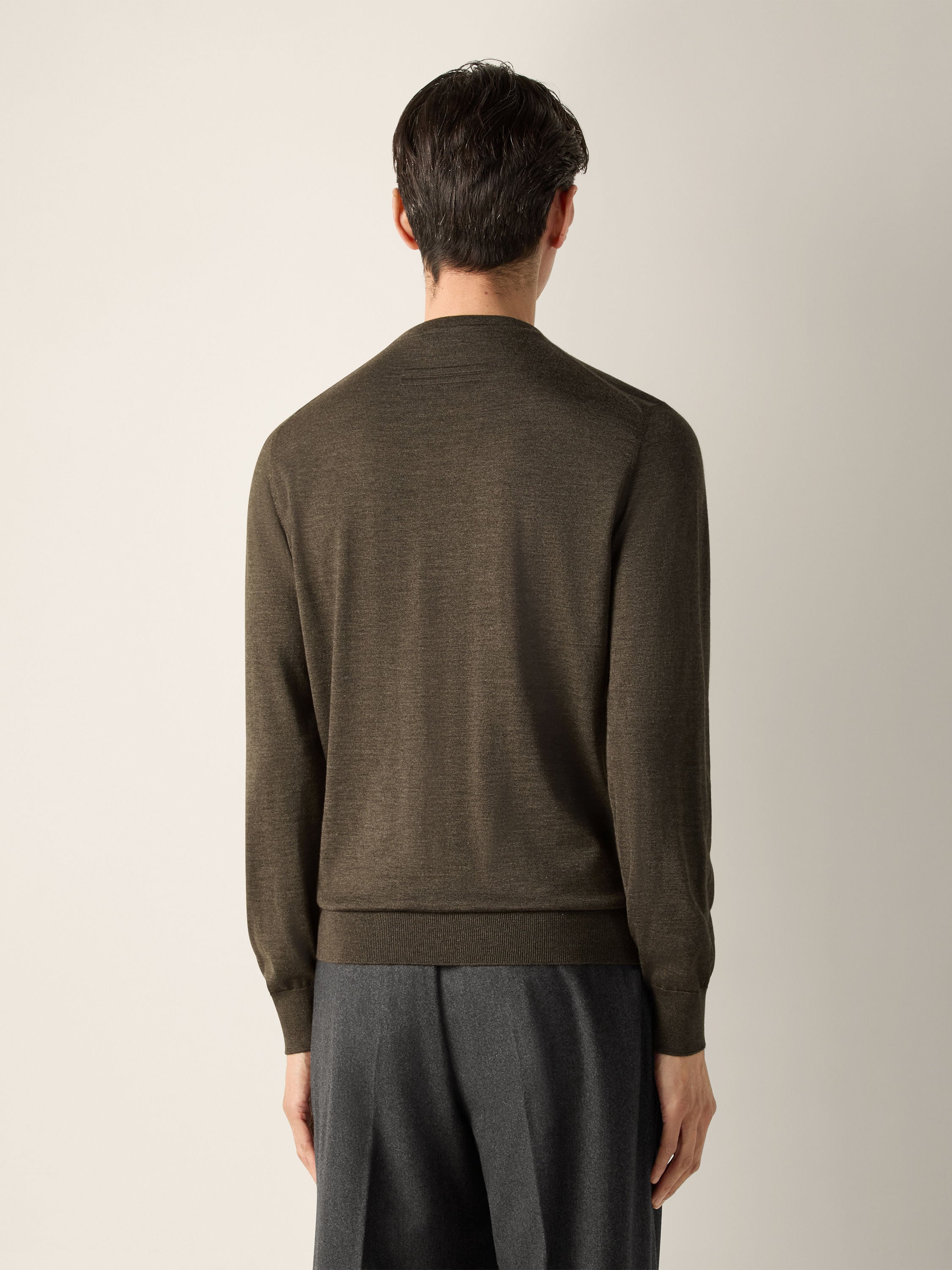 Dark Olive Green Mélange Cashseta Crewneck Product detail photo #4