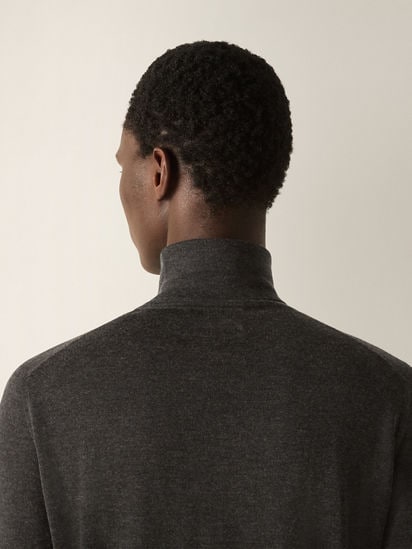 【マッサ】Ermenegildo Zegna タートルネックニット Dark Grey Mélange Cashseta Turtleneck FW26 39365171 | Zegna JP