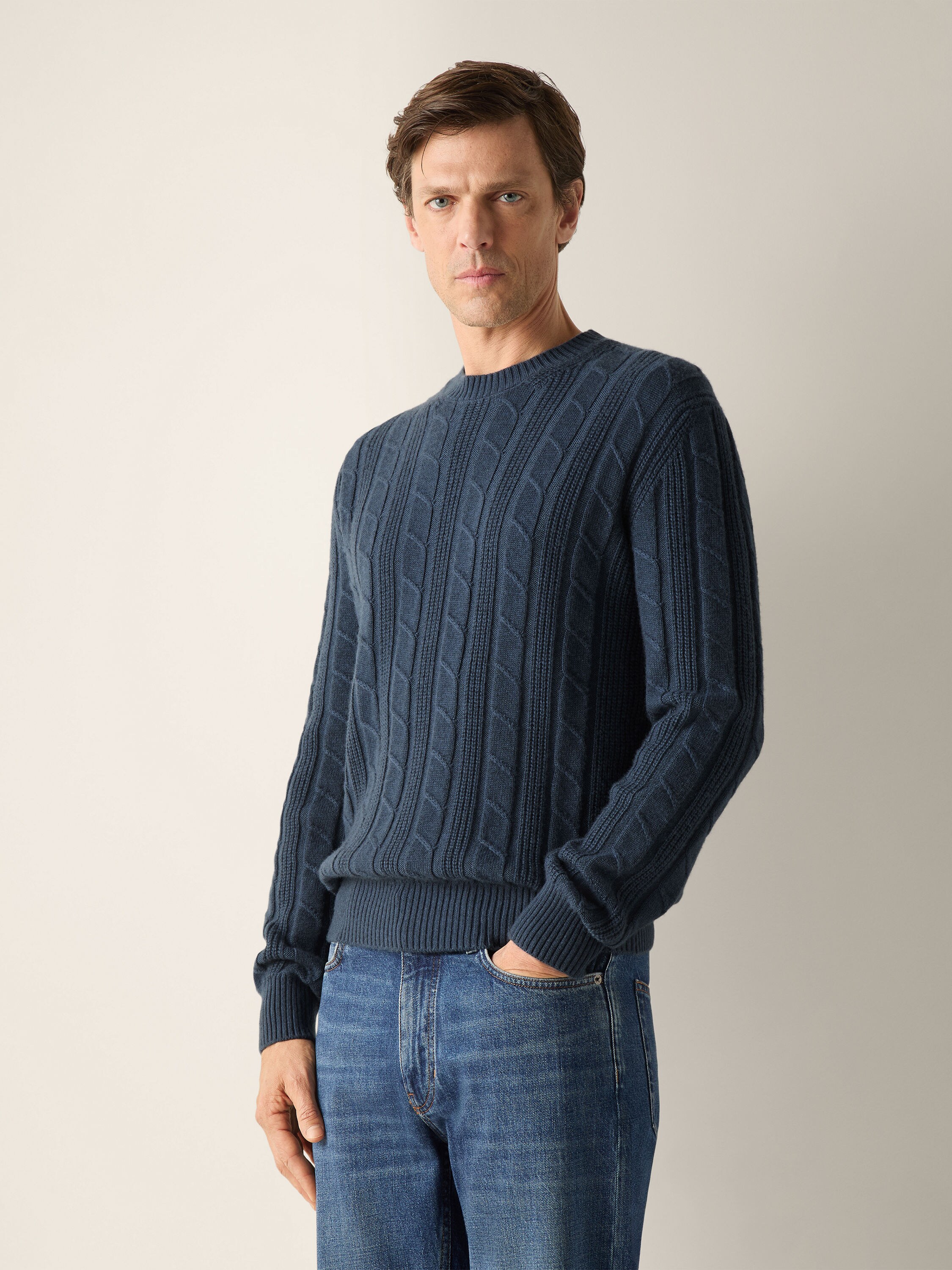Light Blue Mélange Oasi Cashmere Crewneck Product detail photo #3