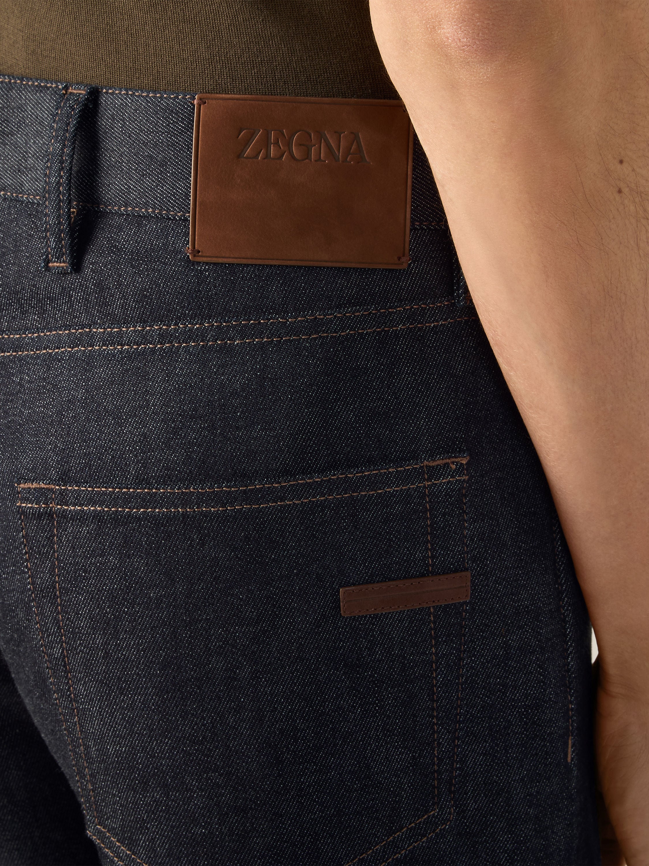 Blue Stretch Cotton and Cashmere Roccia Jeans Product detail photo #1