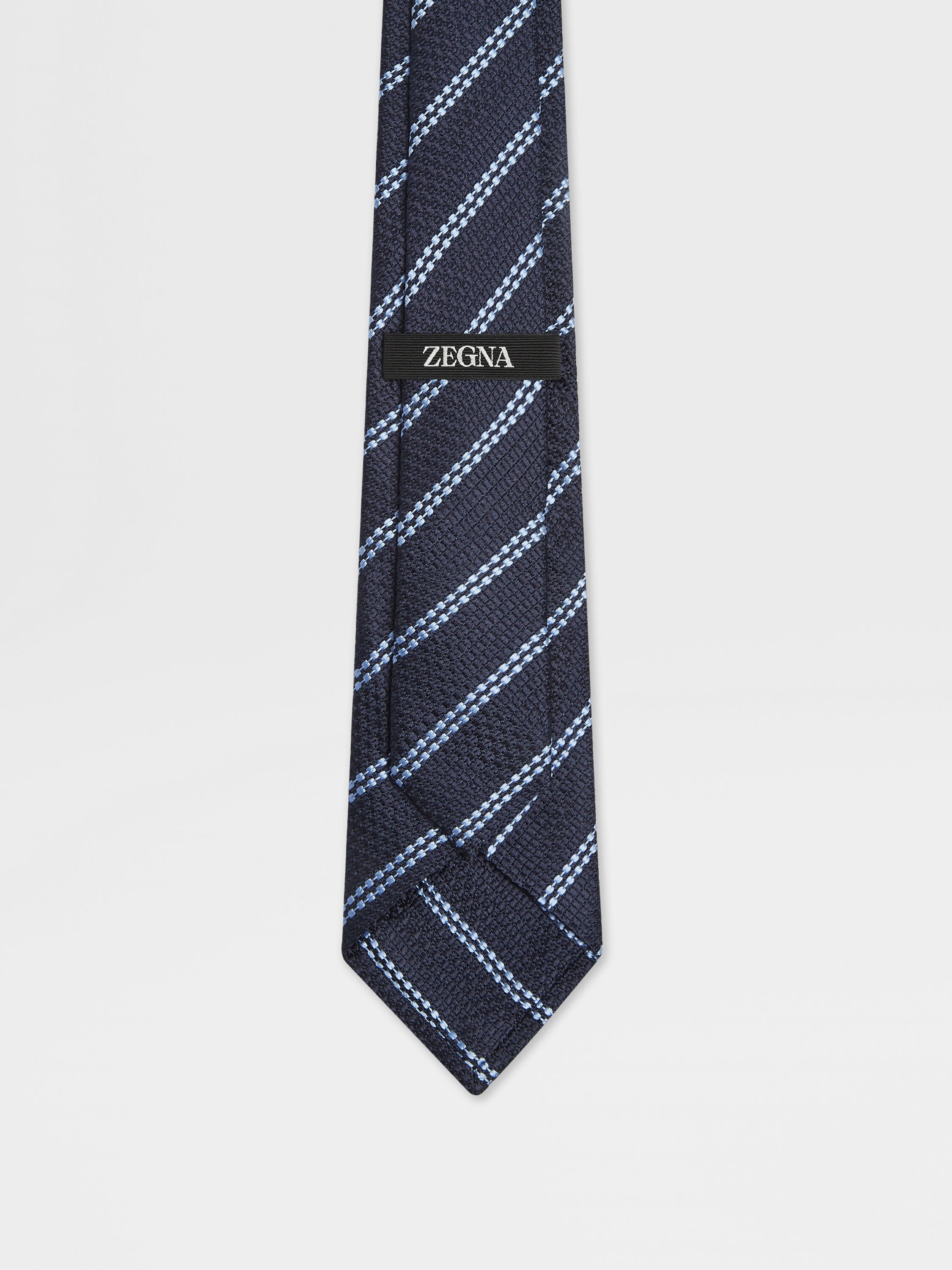 Dark Blue Silk Tie Product detail photo #2