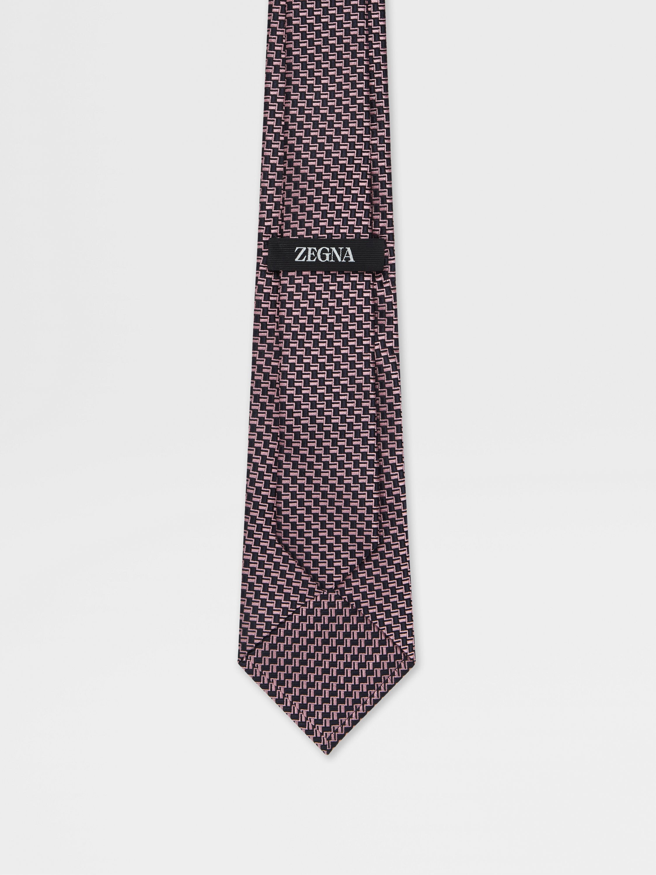 浅粉色桑蚕丝领带 产品细节图 #2