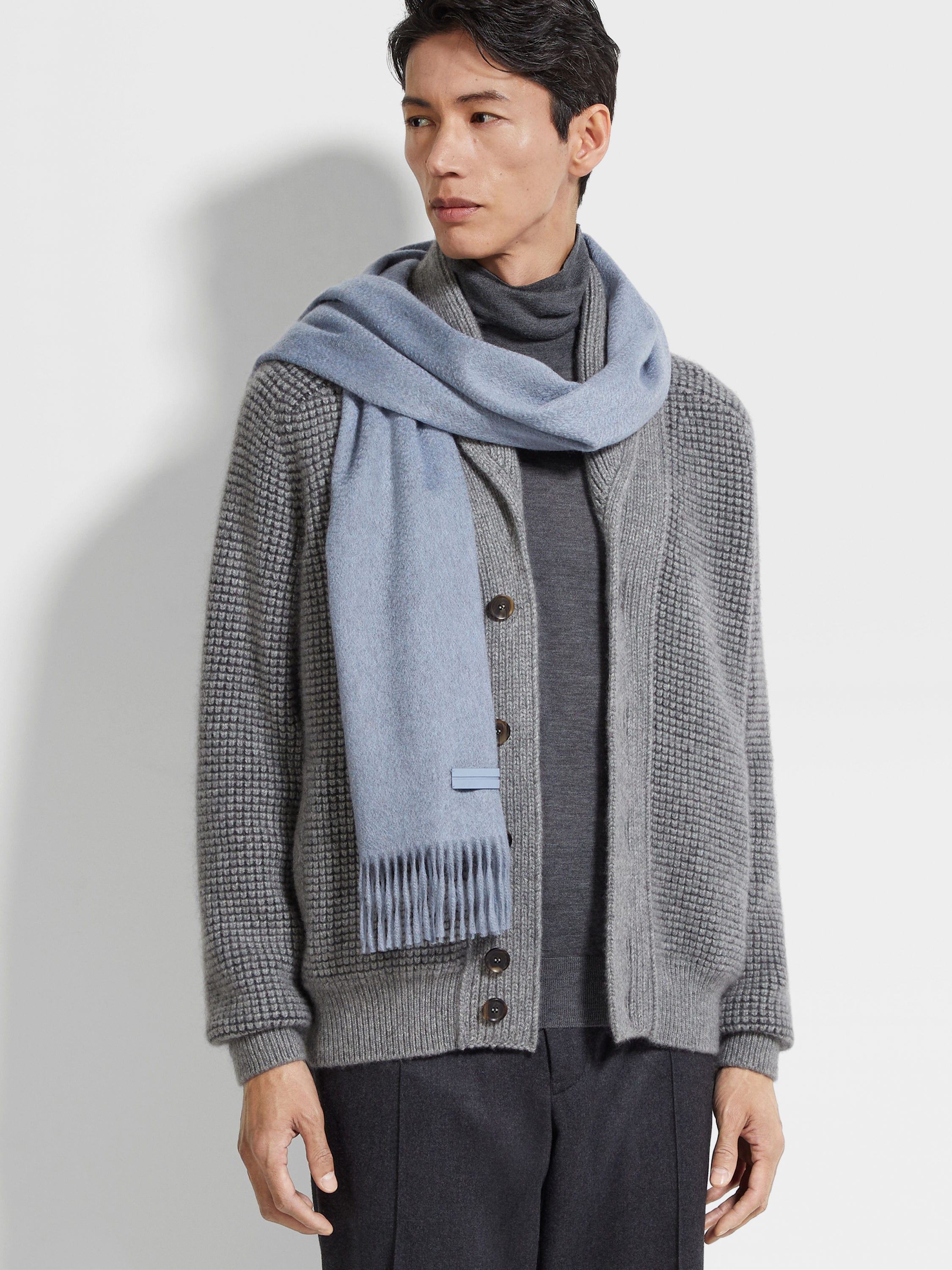 Light Blue Oasi Cashmere Scarf Product detail photo #2