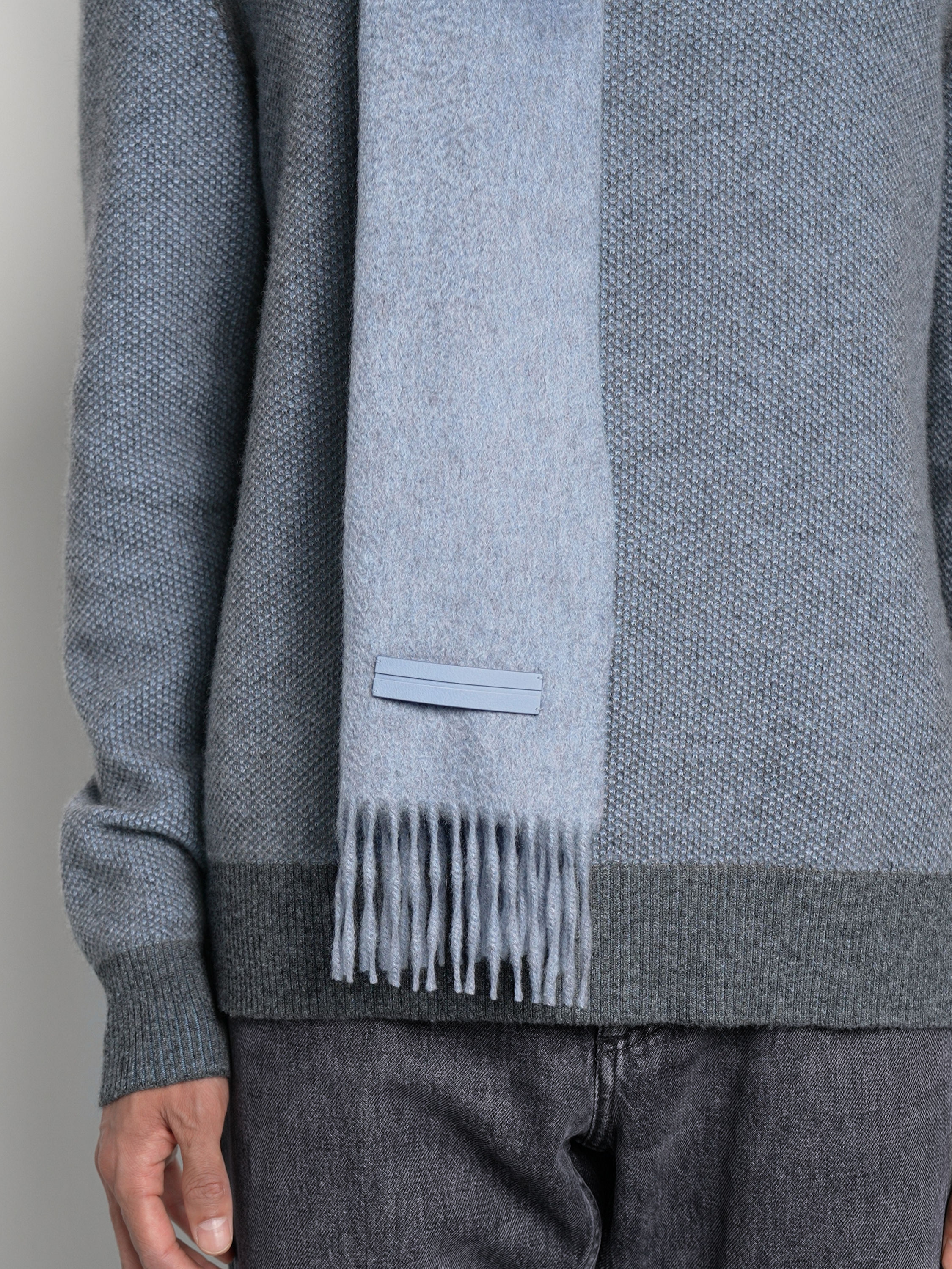 Light Blue Oasi Cashmere Scarf