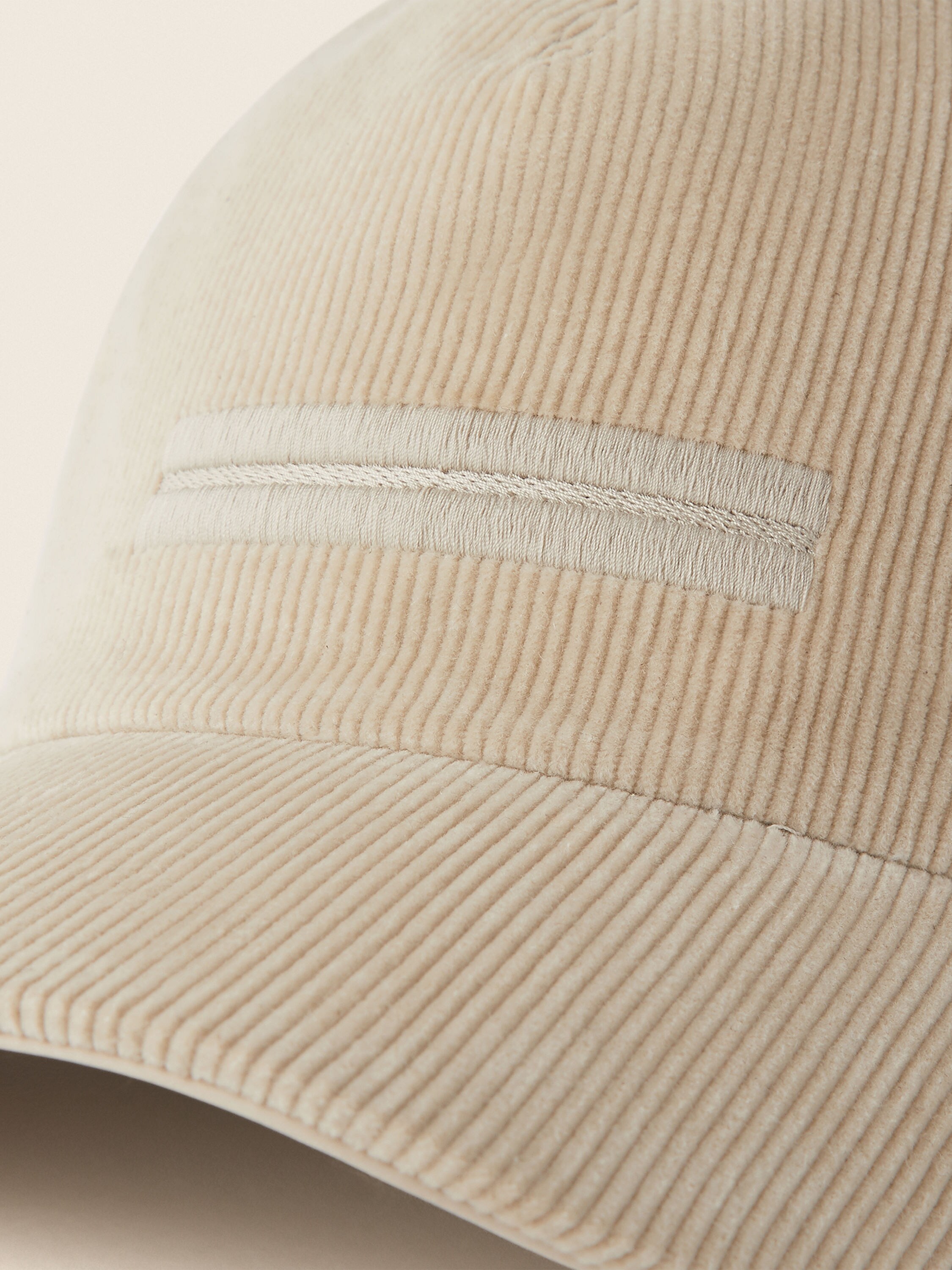 White Cashco Baseball Cap Product detail photo #1