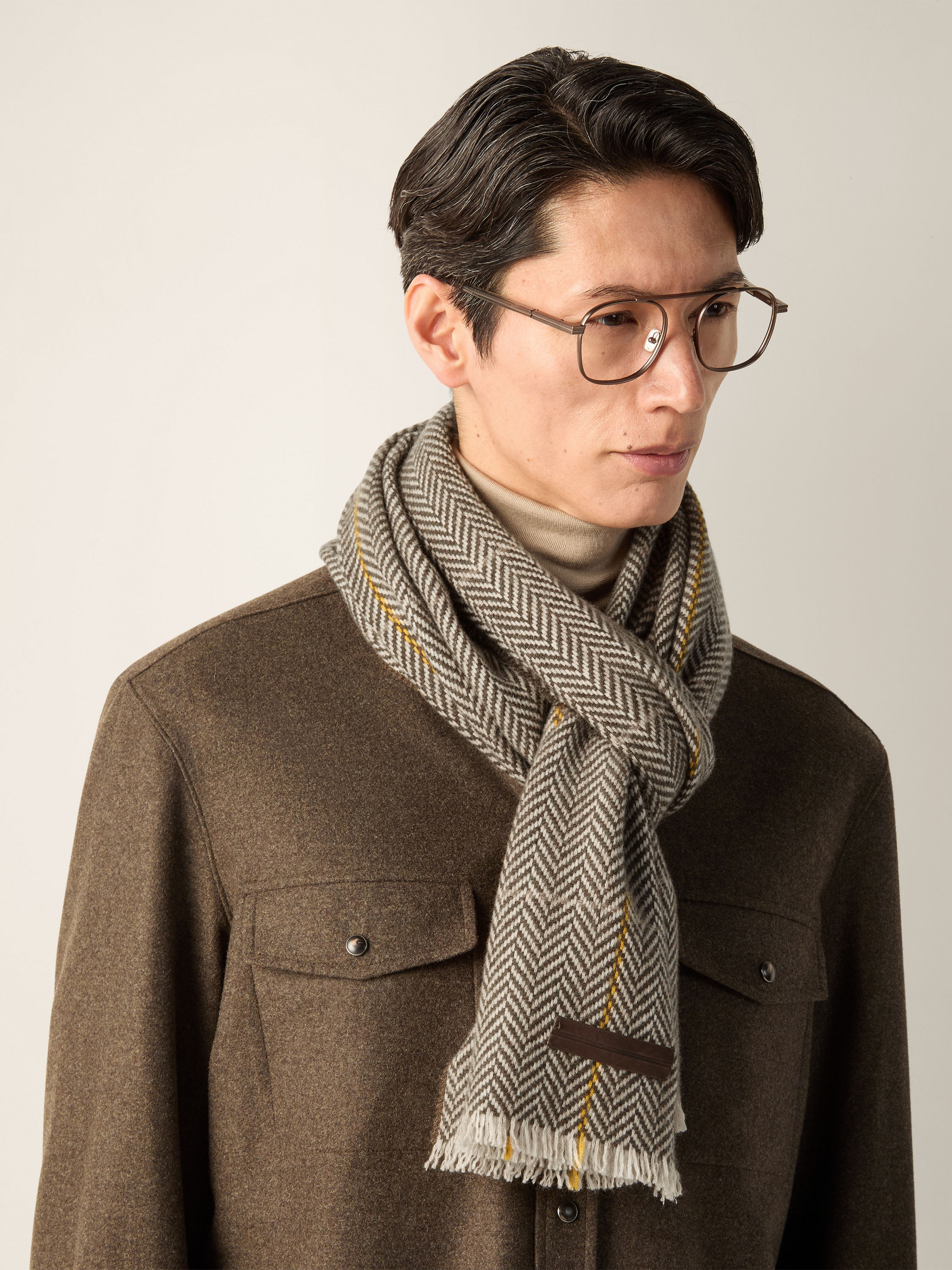 Light Taupe Oasi Cashmere Scarf Product detail photo #2